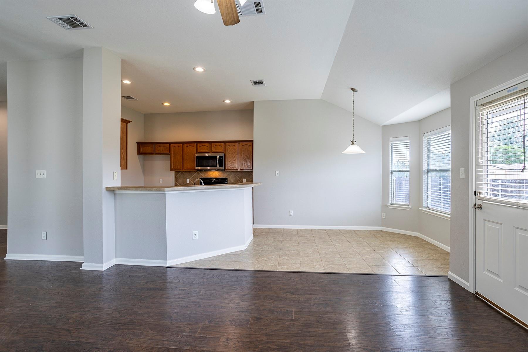 Meredith Ln, College Station, TX 77845 #1