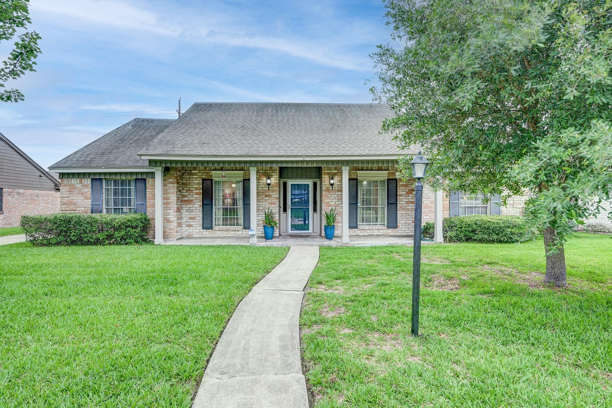 Advance Dr, Houston, TX 77065