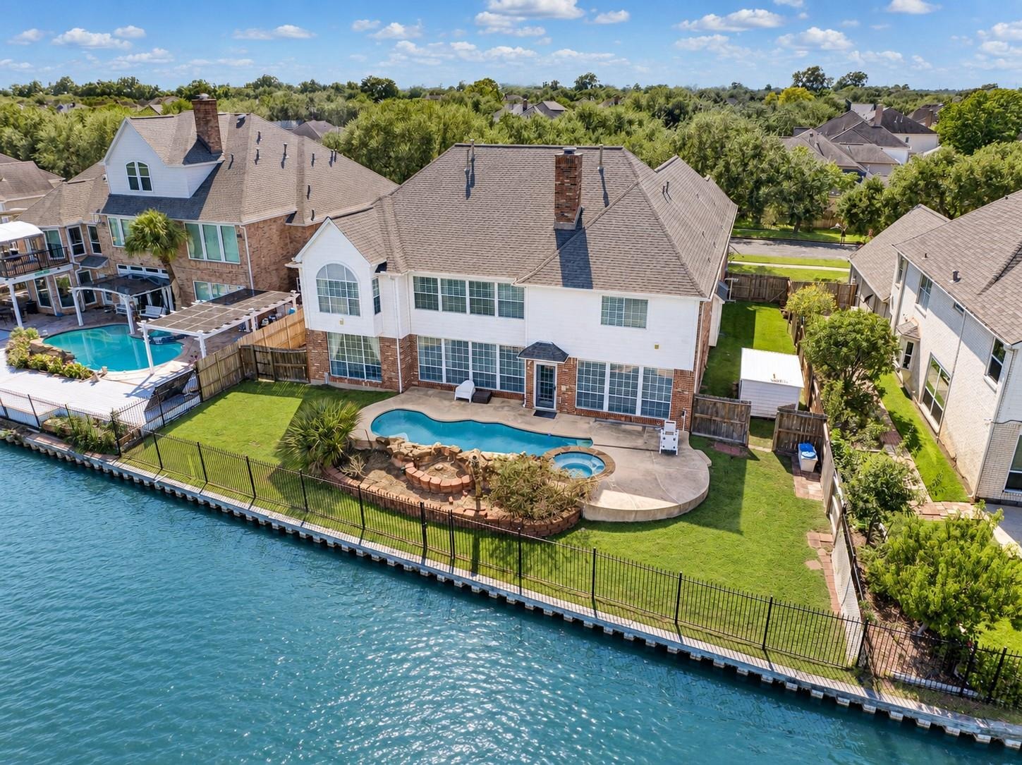 Waterside Dr, Missouri City, TX 77459