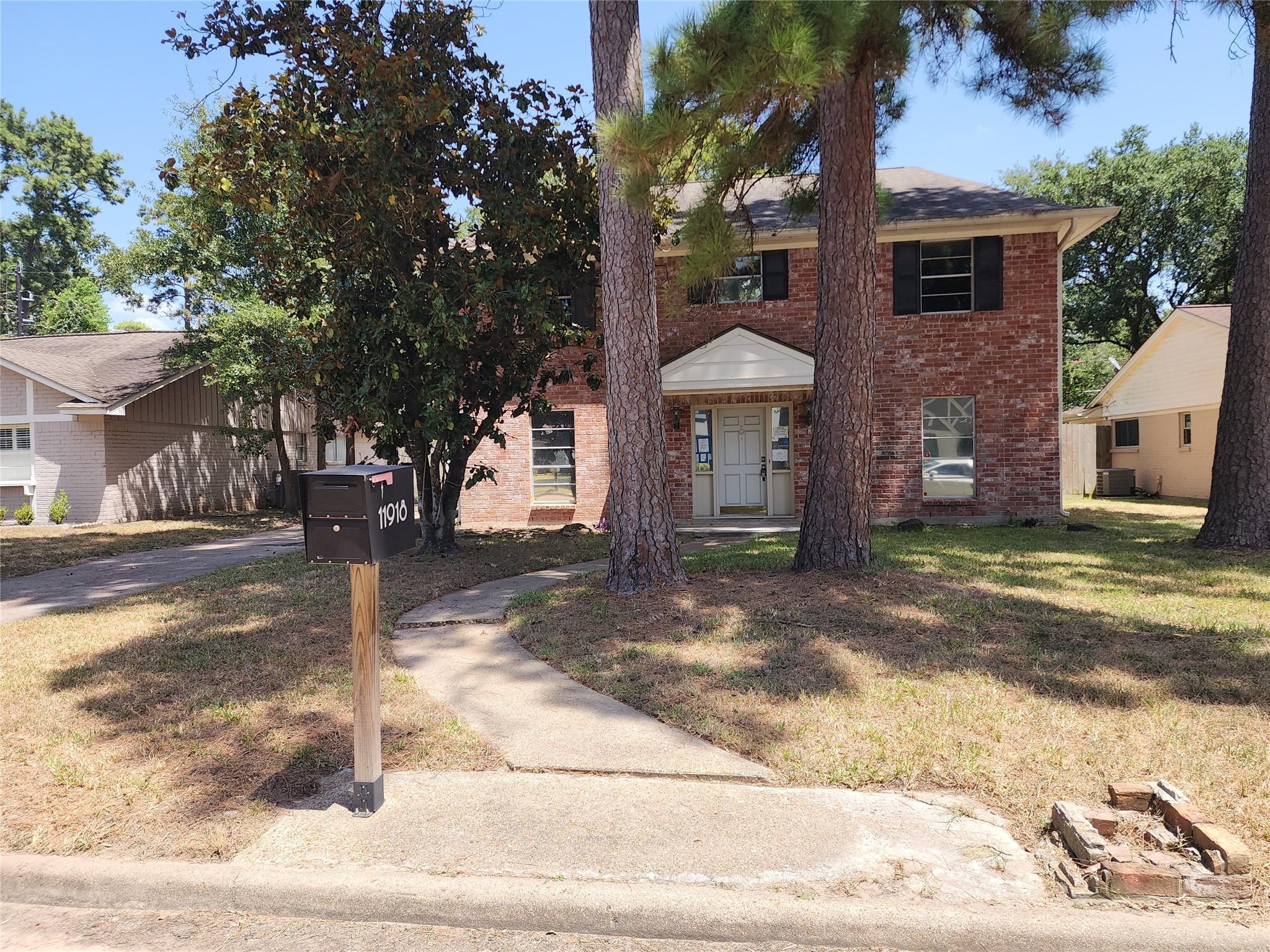 Holly Stone Dr, Houston, TX 77070