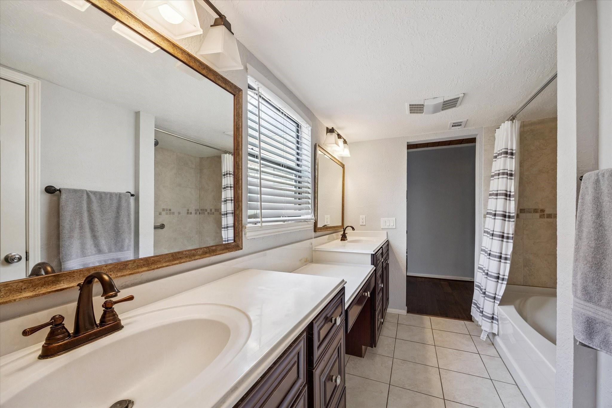 Brownway St, Houston, TX 77056 #1