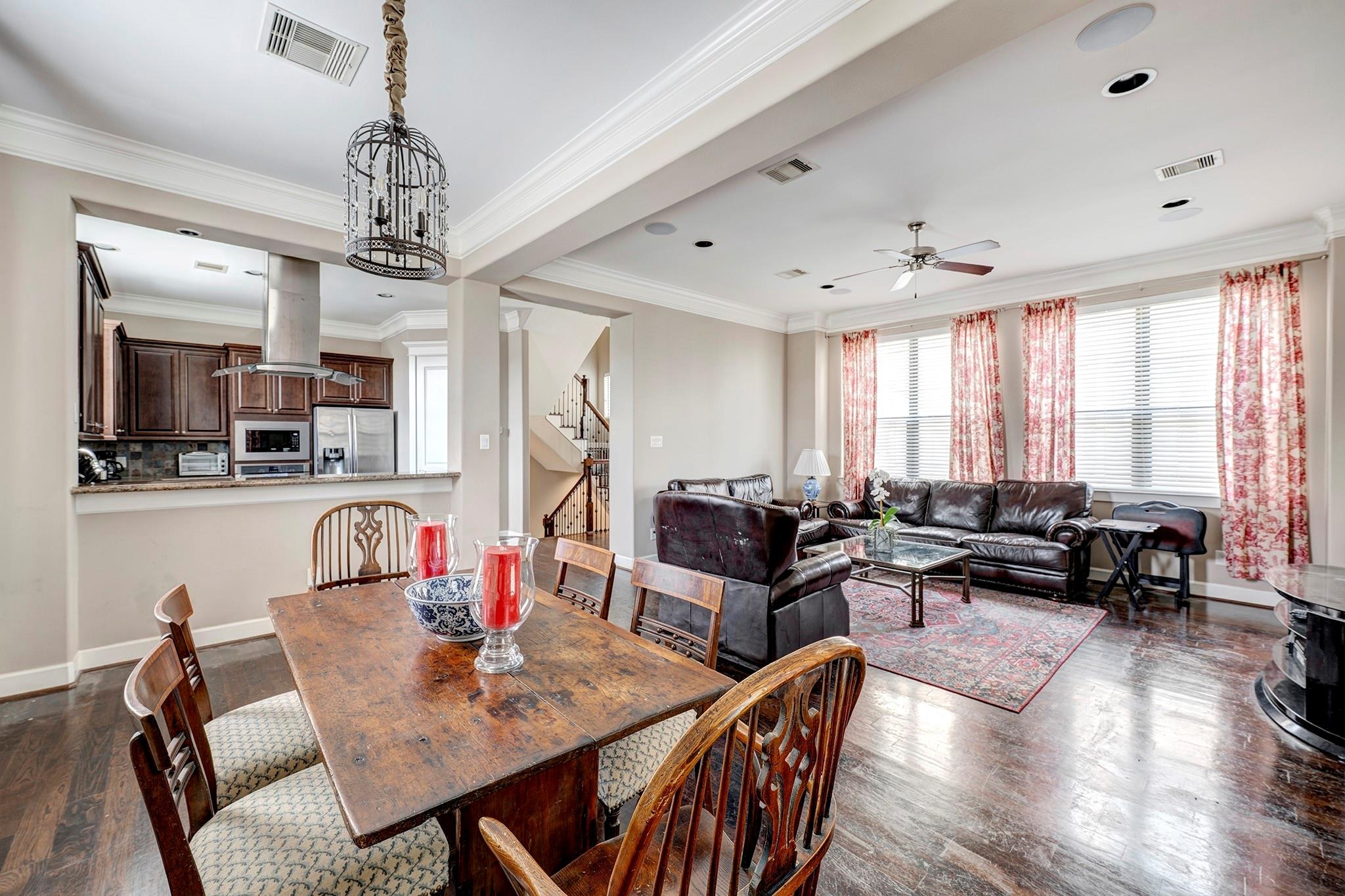 19th St, Houston, TX 77008