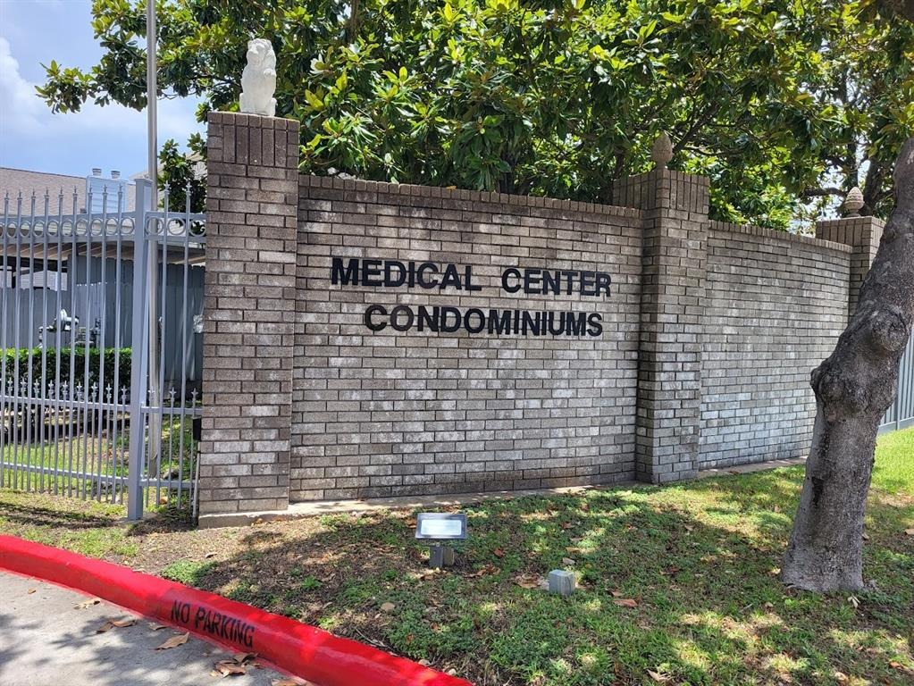 Cambridge St, Houston, TX 77054