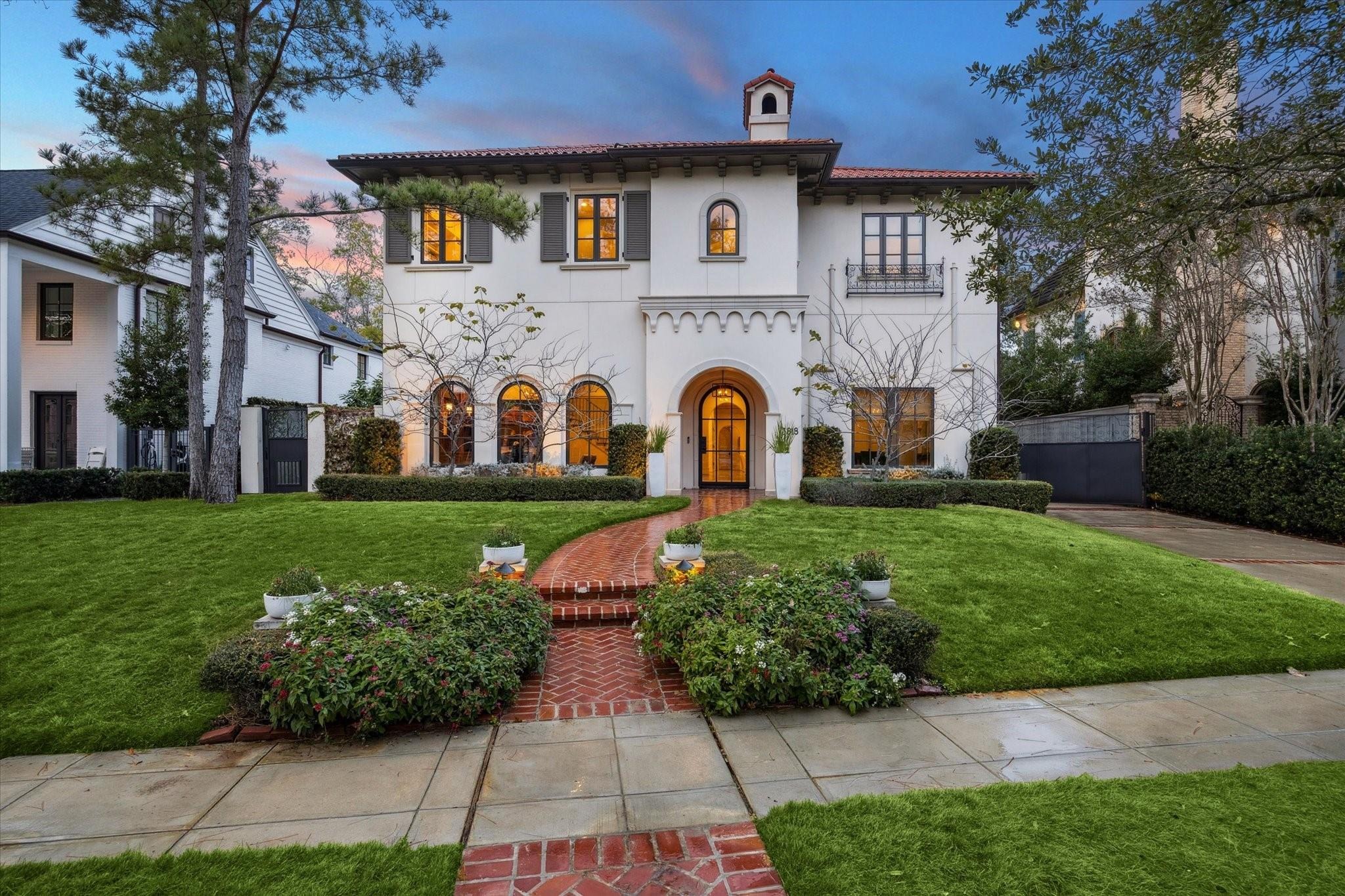 Del Monte Dr, Houston, TX 77019