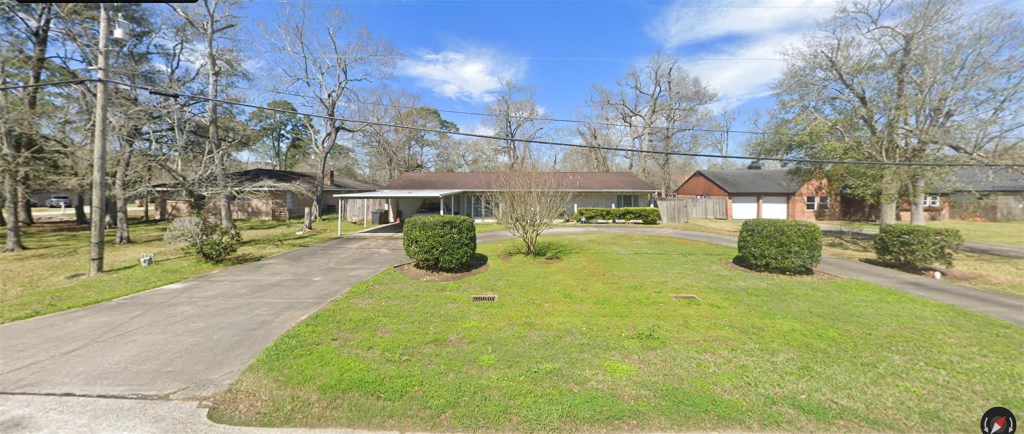 Sunset Dr, Dickinson, TX 77539