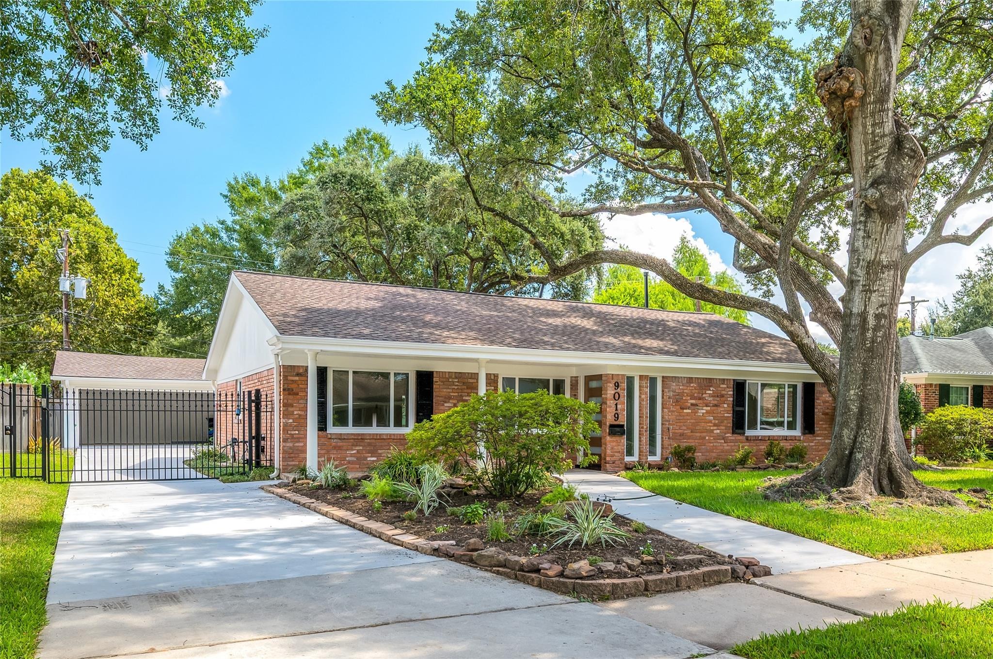 Kapri Ln, Houston, TX 77025