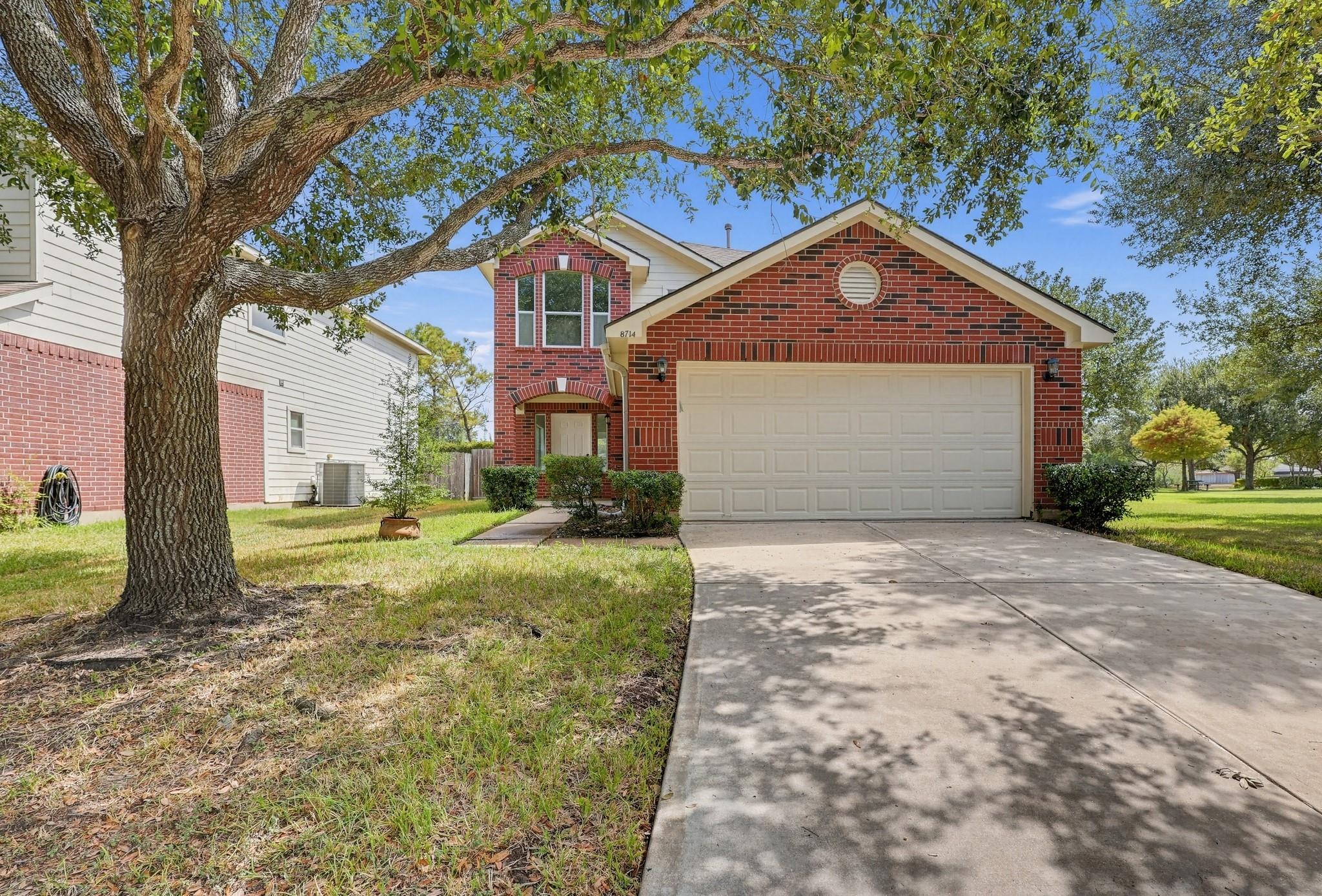Tartan Walk Ln, Houston, TX 77075