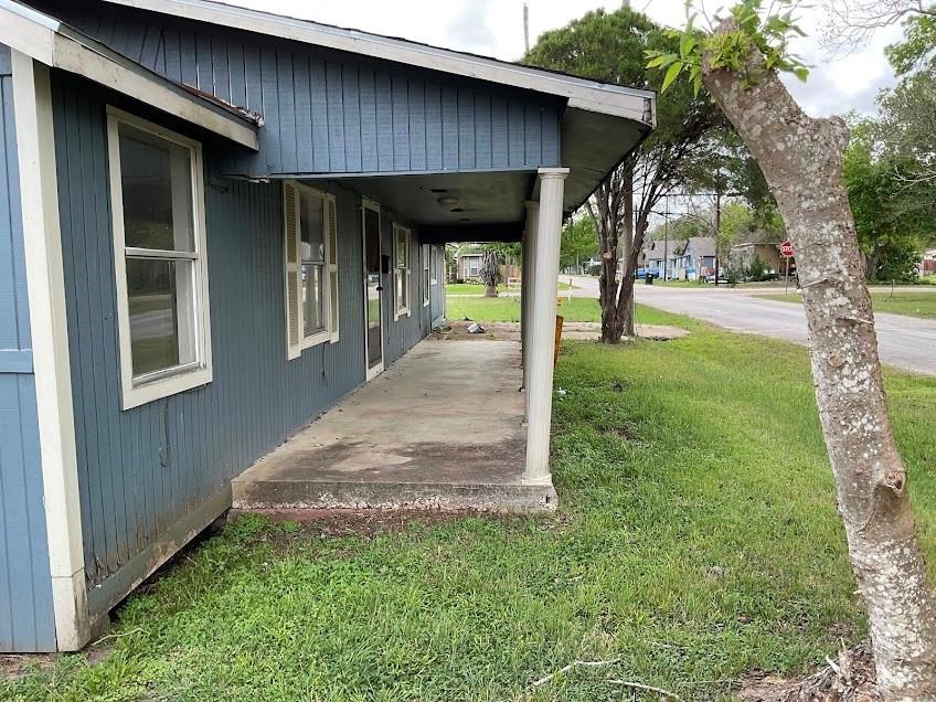 Austin St, Bay City, TX 77414 #1