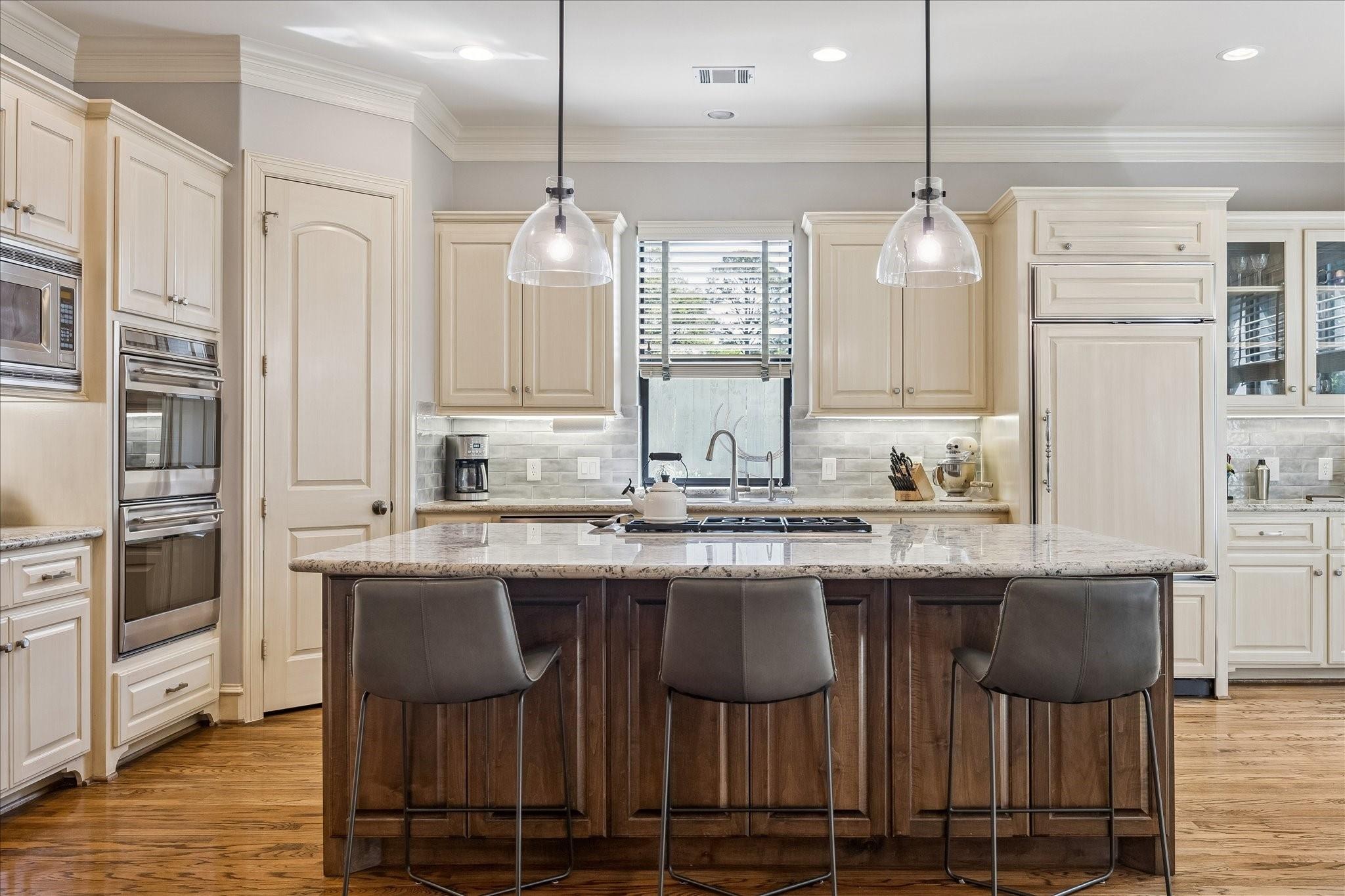 Hackberry Ln, Houston, TX 77027 #1
