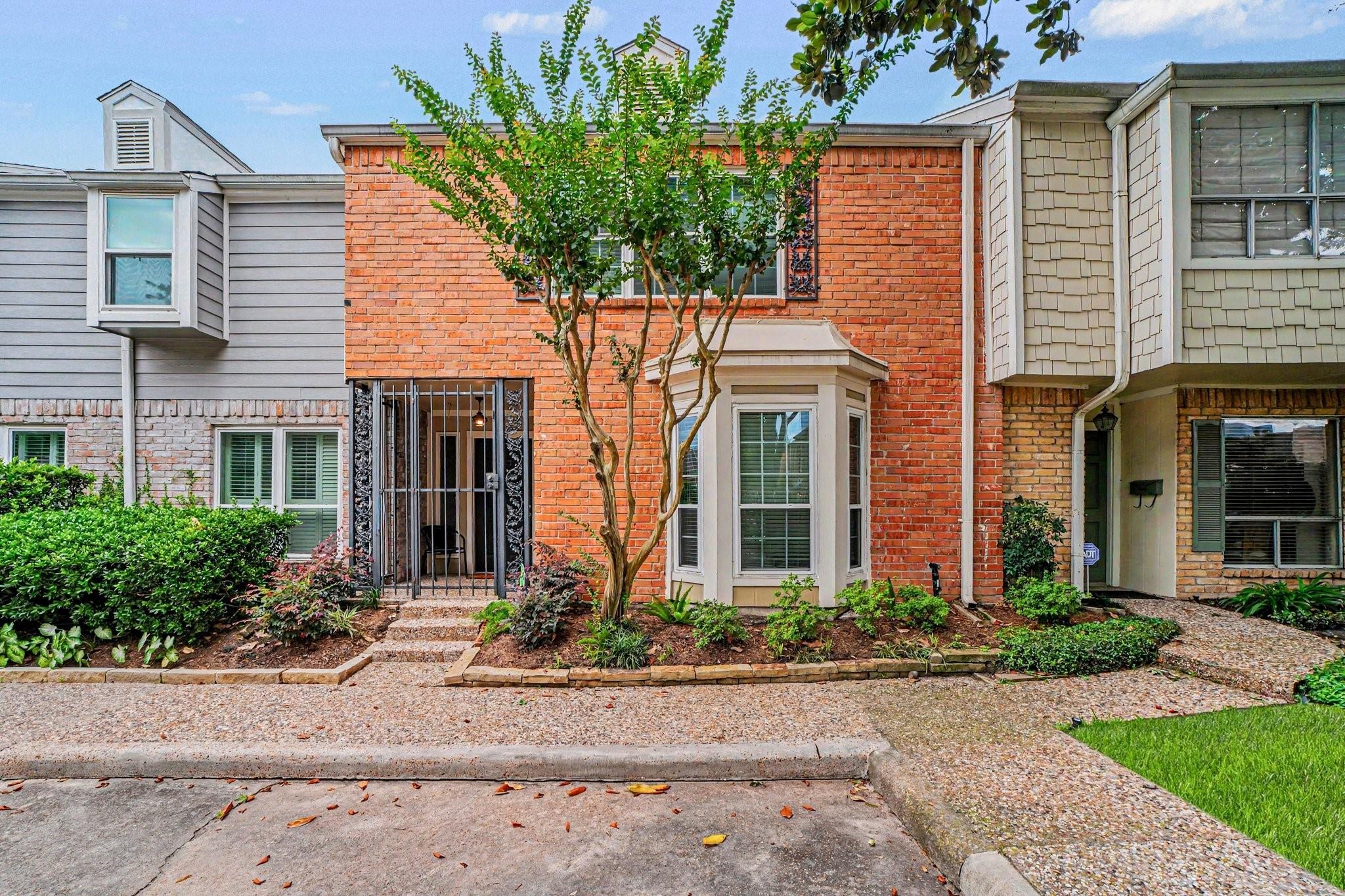 Sam Houston Pkwy, Houston, TX 77042