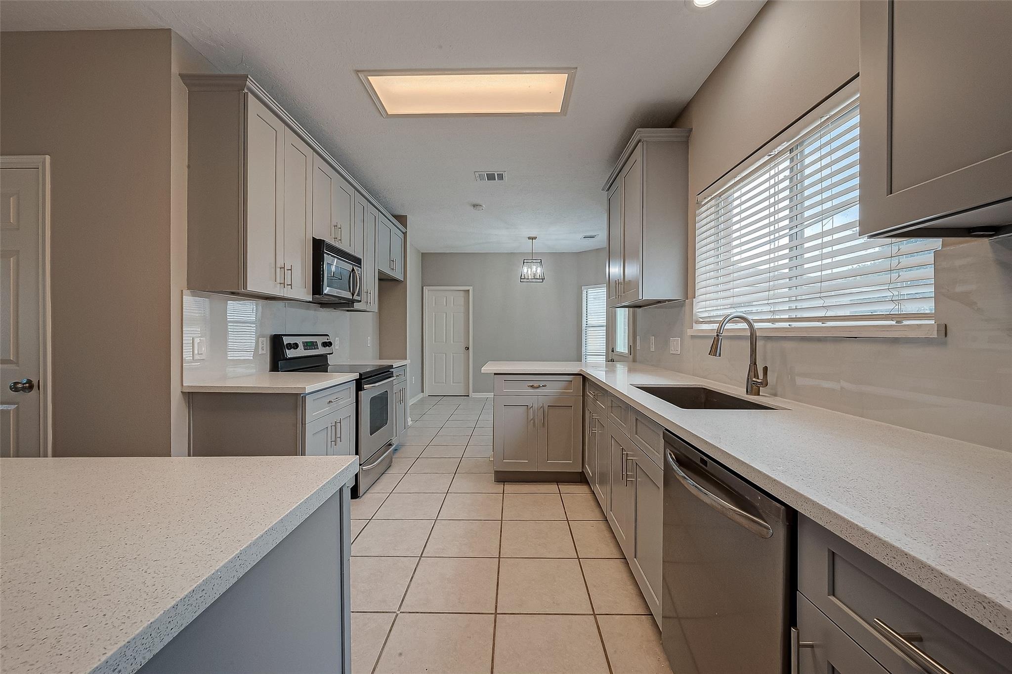 Arbor Creek Dr, Katy, TX 77449 #1