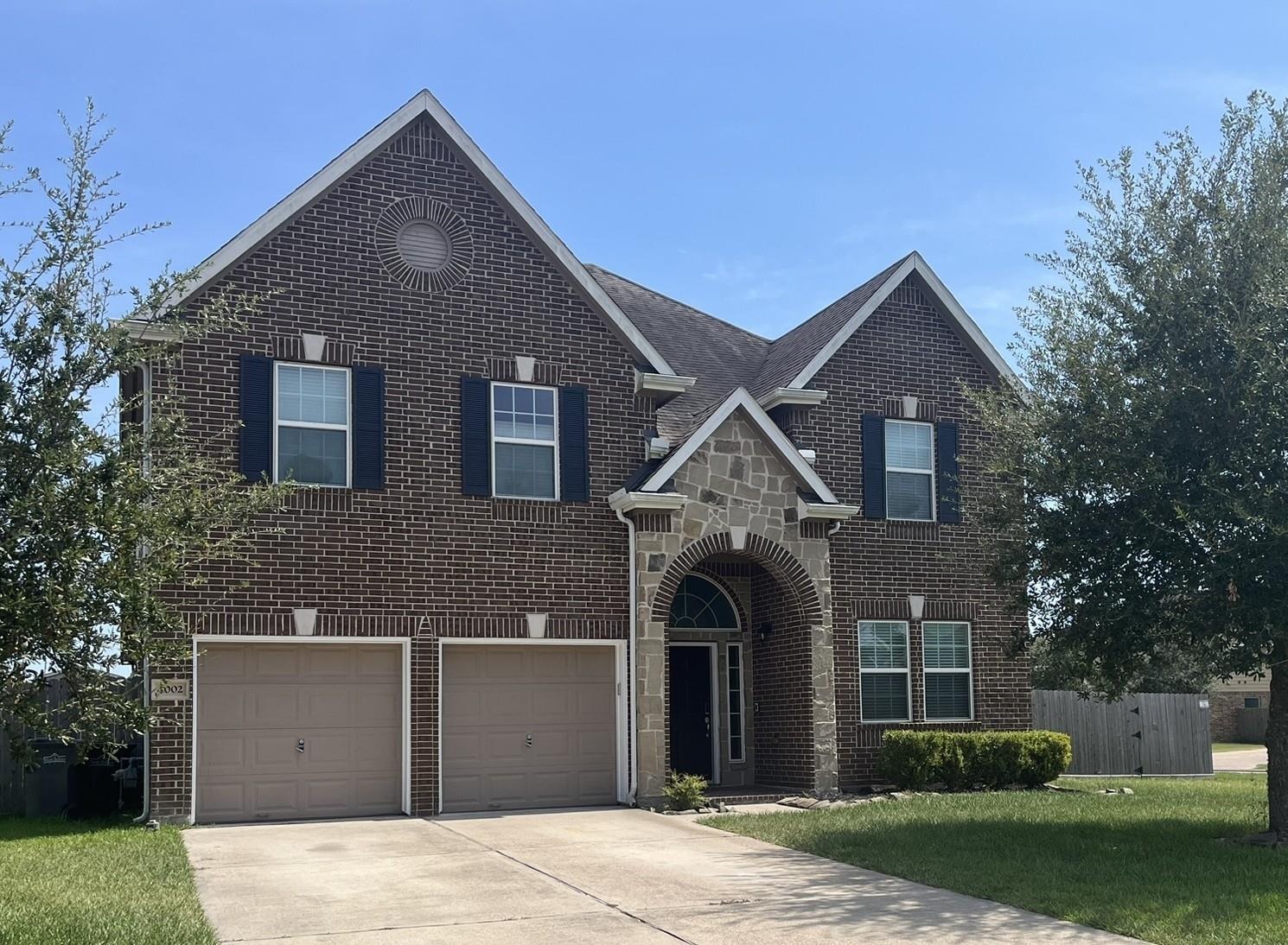 Longwood Dr, Baytown, TX 77523
