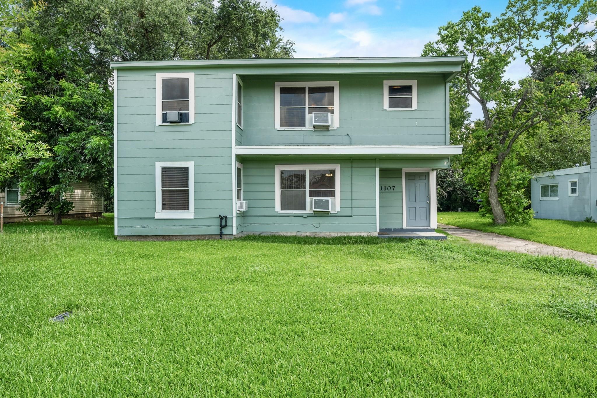3rd Ave, Texas City, TX 77590