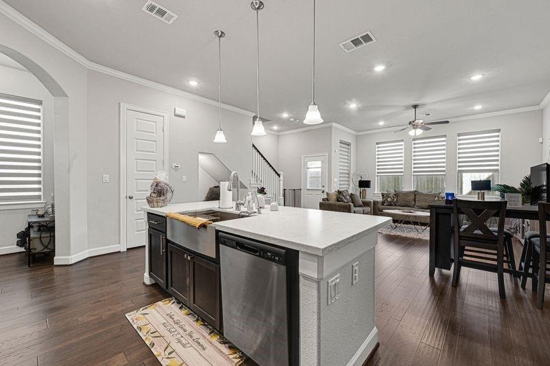 Kirby Landing Dr, Houston, TX 77051 #1
