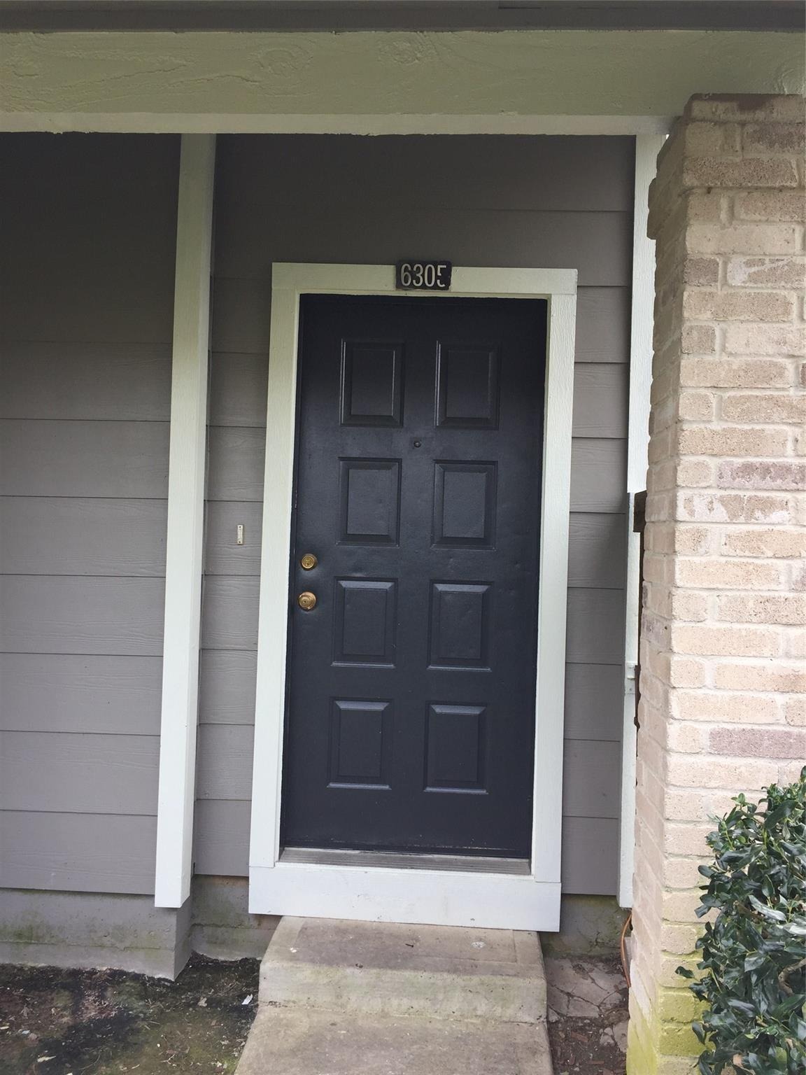 Dryad Dr, Houston, TX 77035