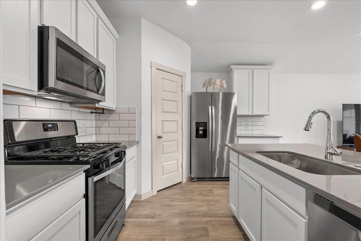 Sugar Cane Ln, Rosharon, TX 77583 #1