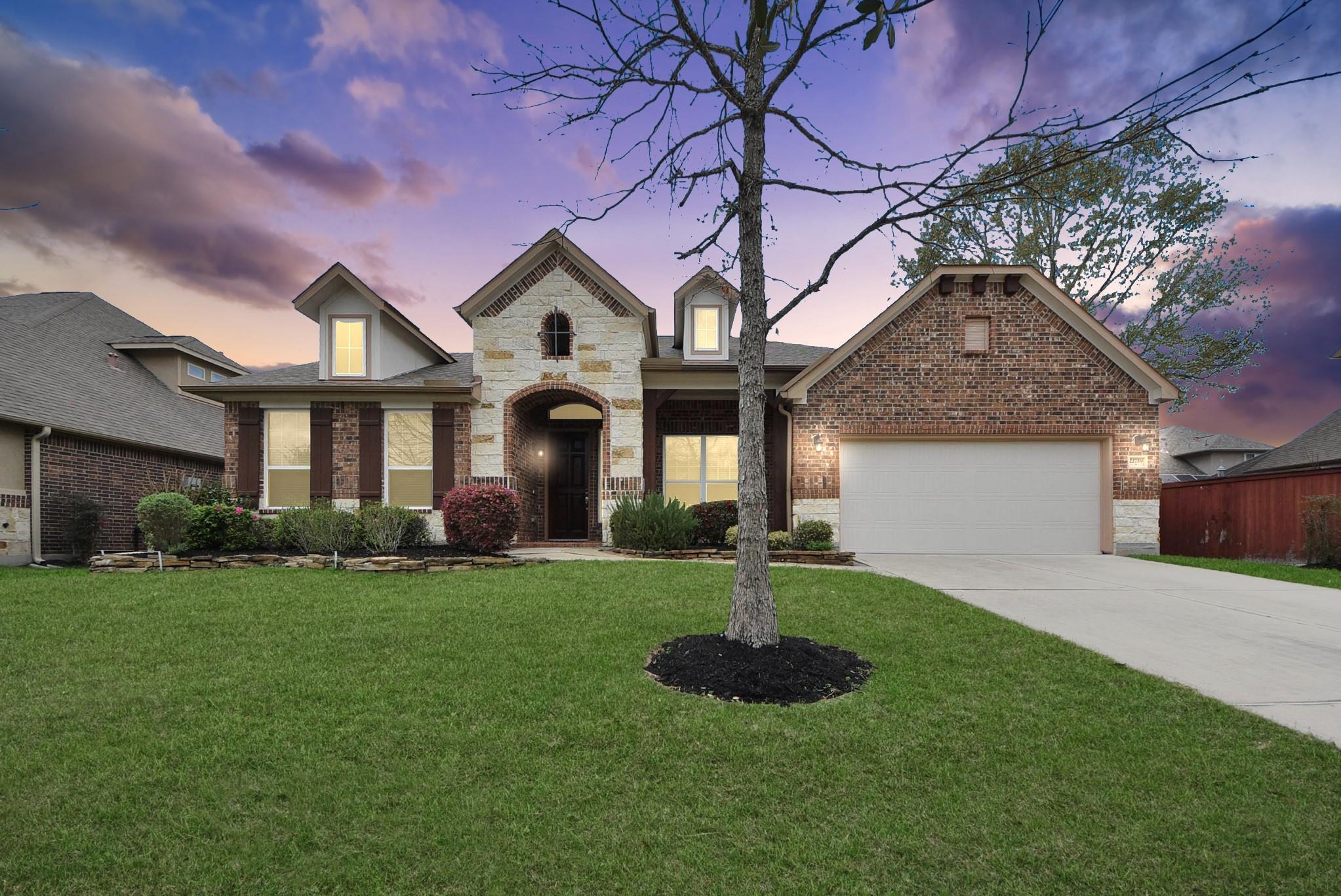 Soaring Woods Ln, Porter, TX 77365