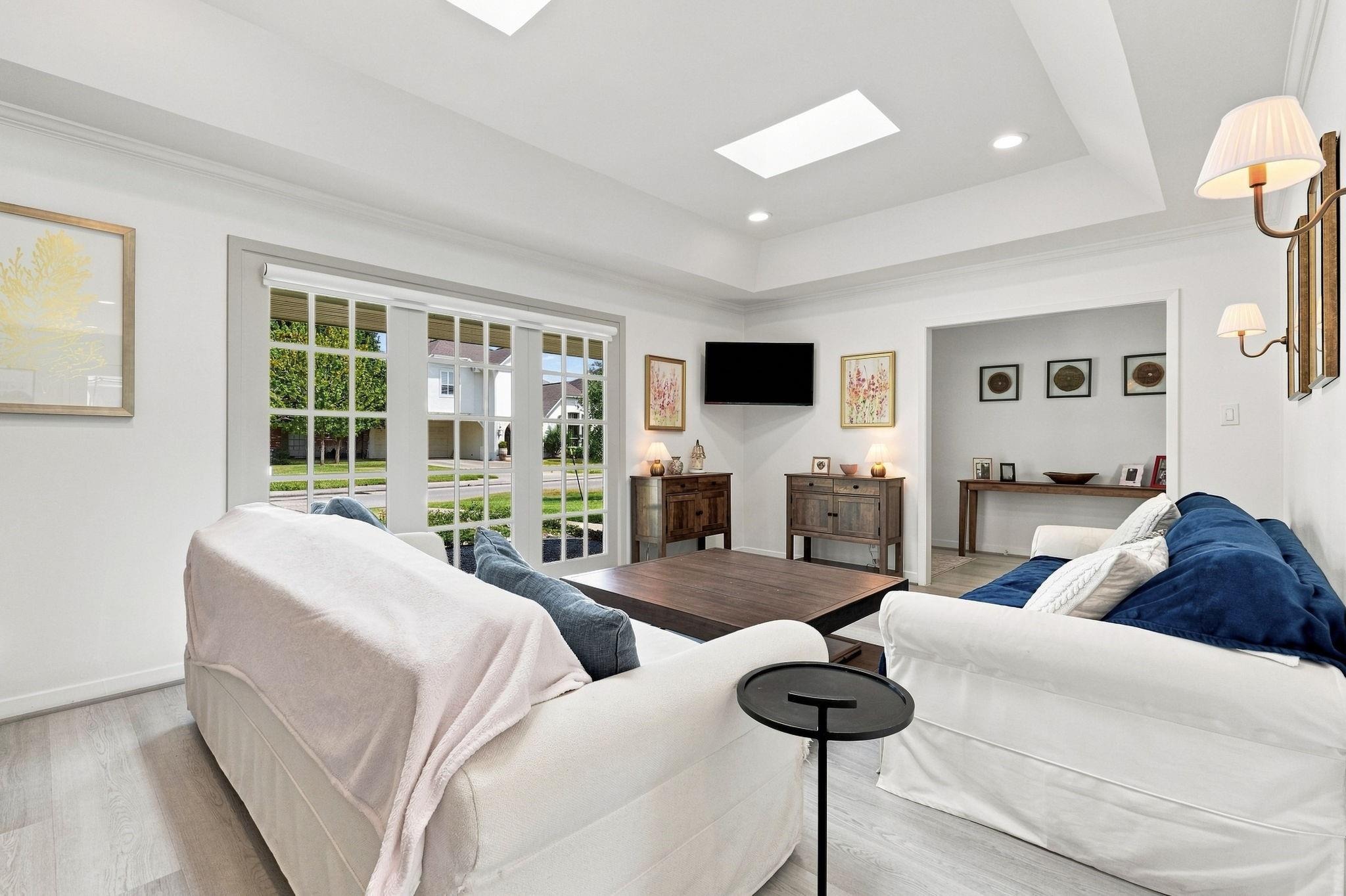 Overbrook Ln, Houston, TX 77057 #1