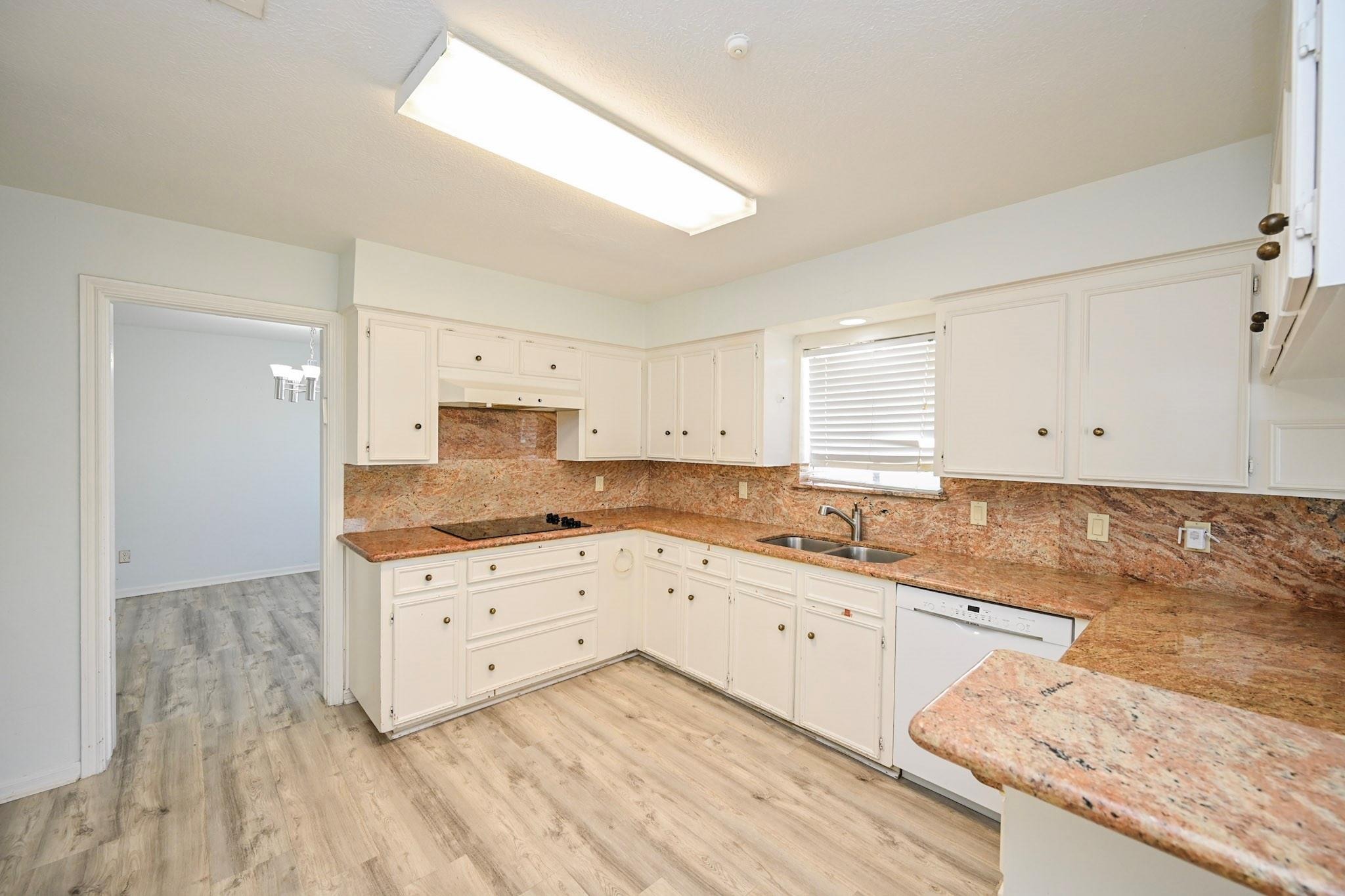 Quail Meadow Dr, Houston, TX 77071 #1