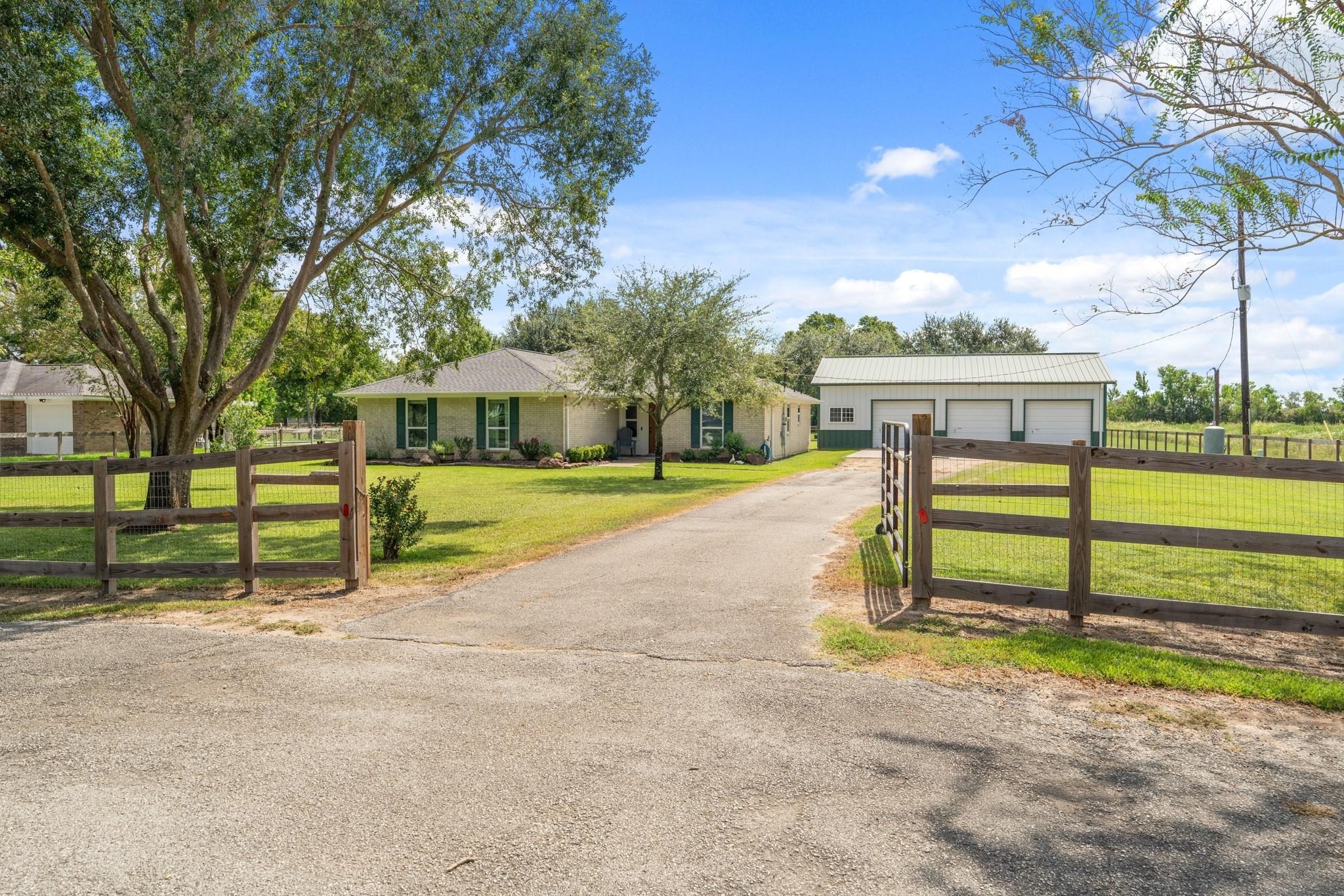 Sprigg St, Fulshear, TX 77441