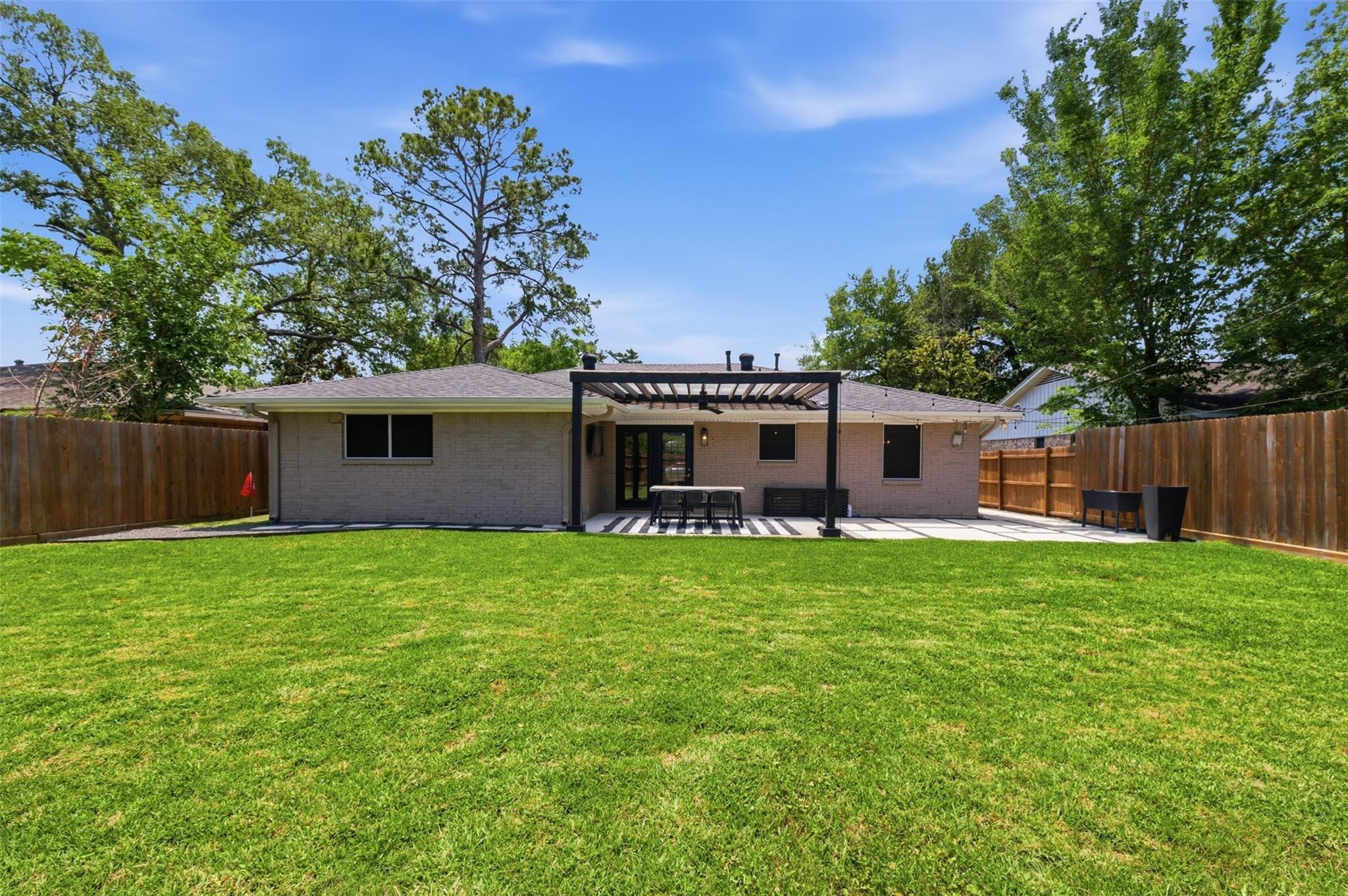 Cedel Dr, Houston, TX 77055