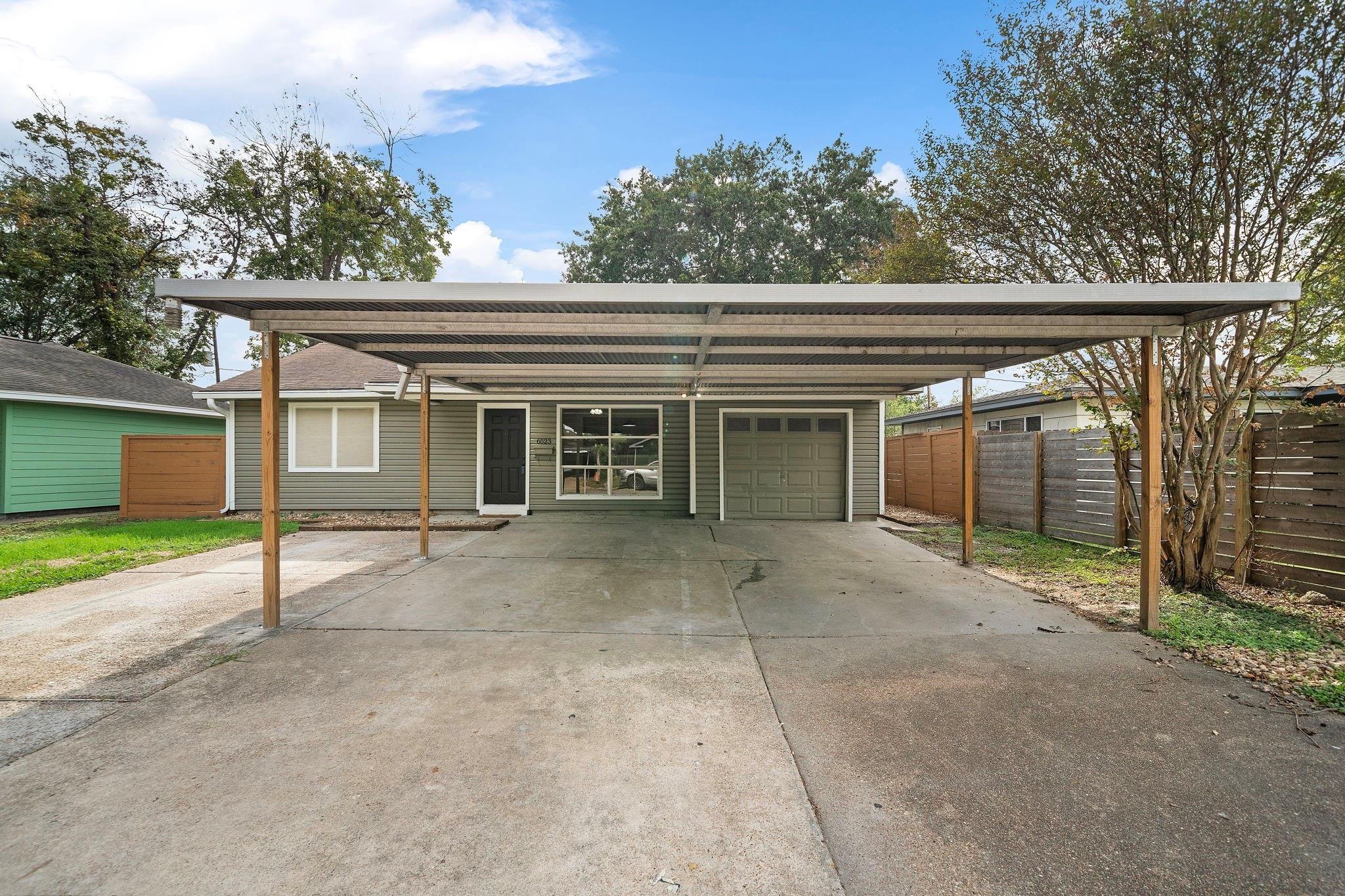 Underhill St, Houston, TX 77092