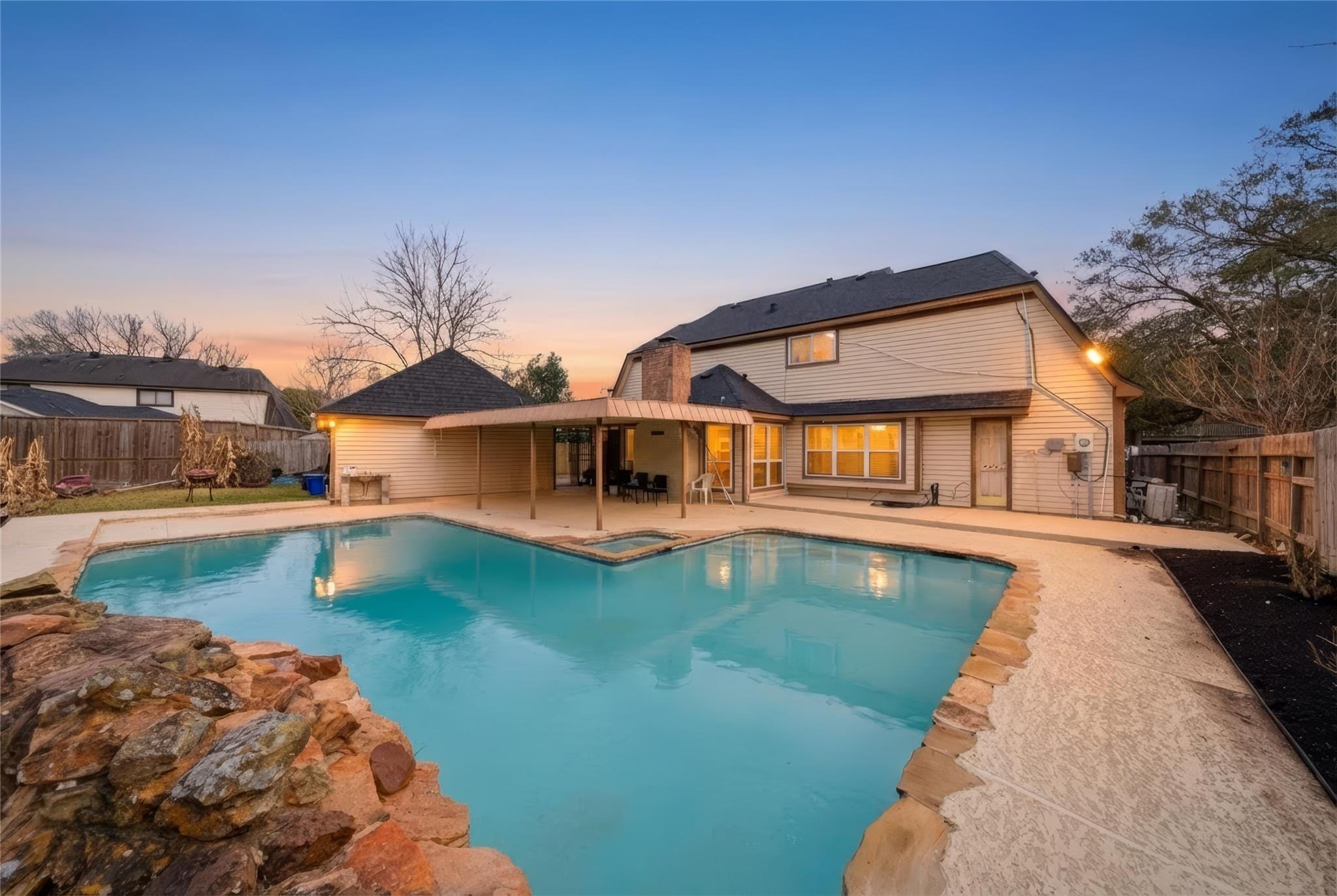 Corona Del Mar Dr, Houston, TX 77083