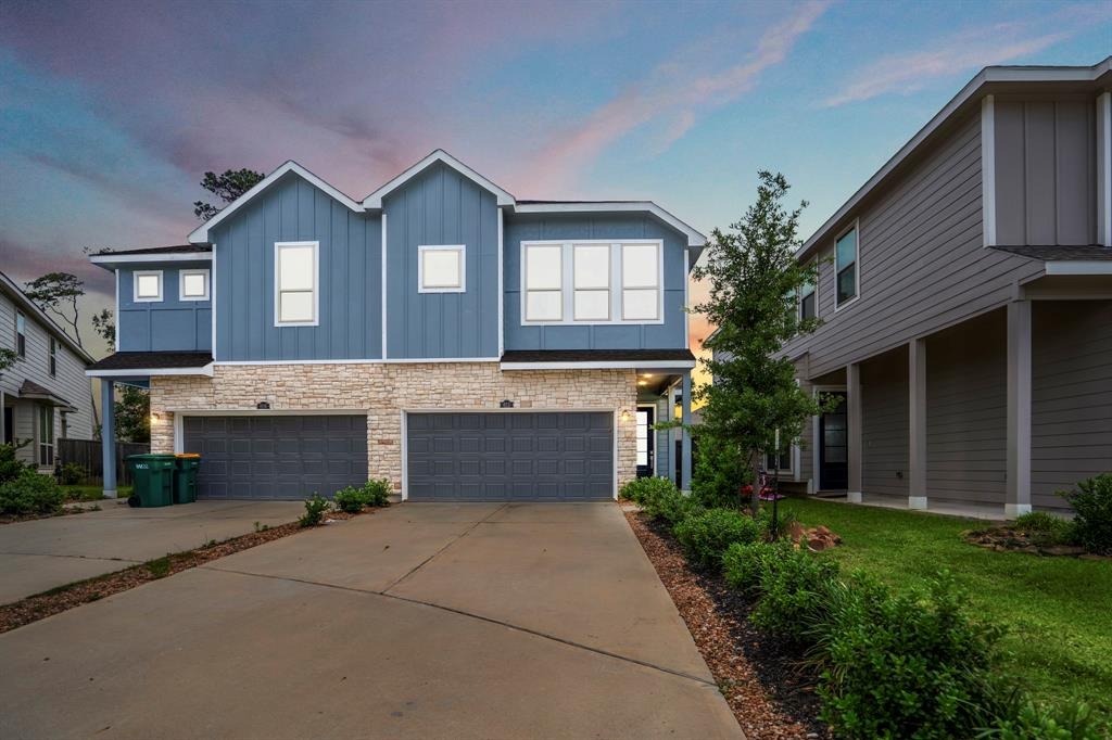 Royal Arch Dr, Conroe, TX 77304
