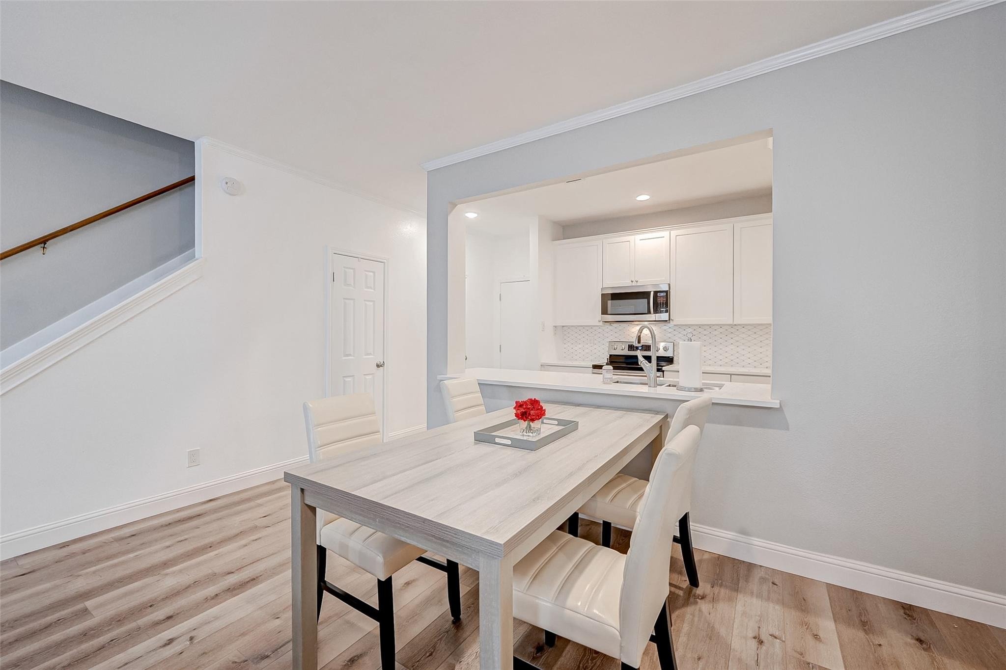 El Mundo St, Houston, TX 77054 #1