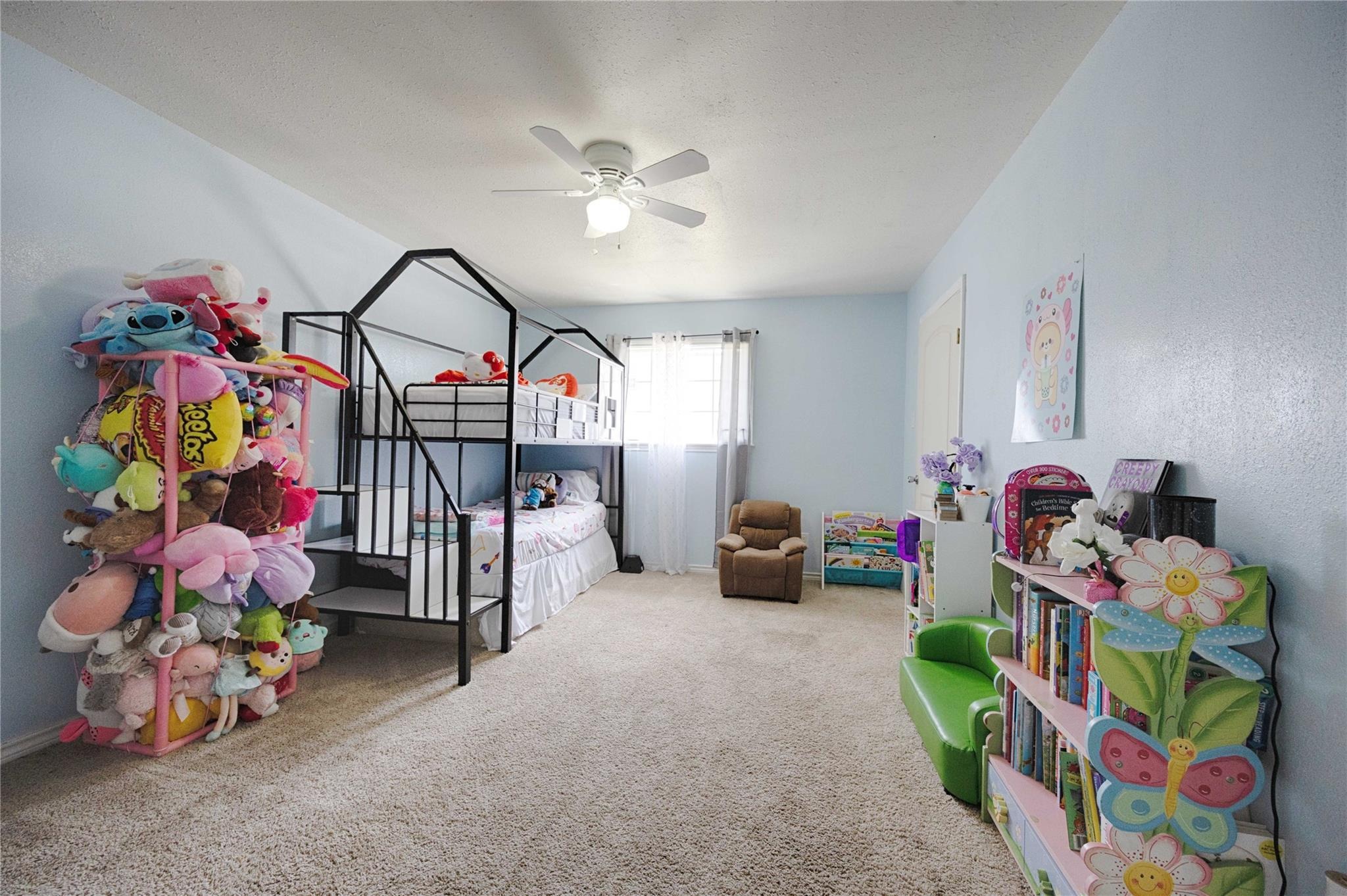Thiele Dr, Yoakum, TX 77995 #1