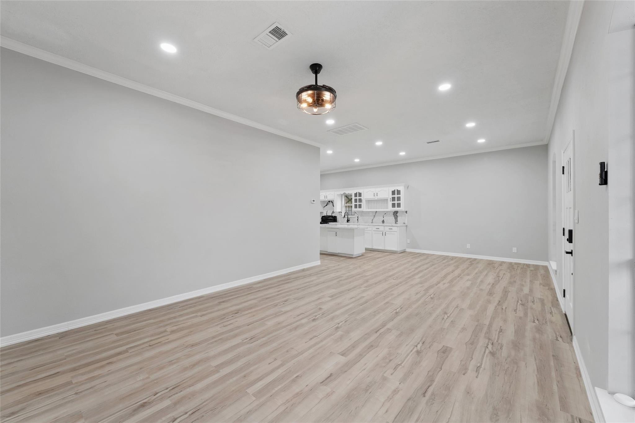 Cypress St, Houston, TX 77012 #1