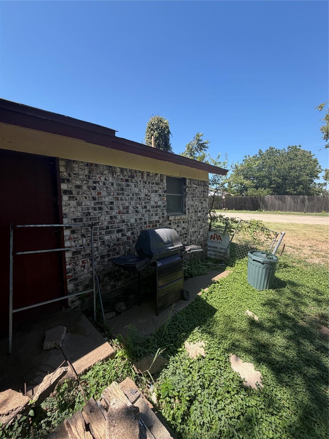 Plaza St, Arlington, TX 76010 #1