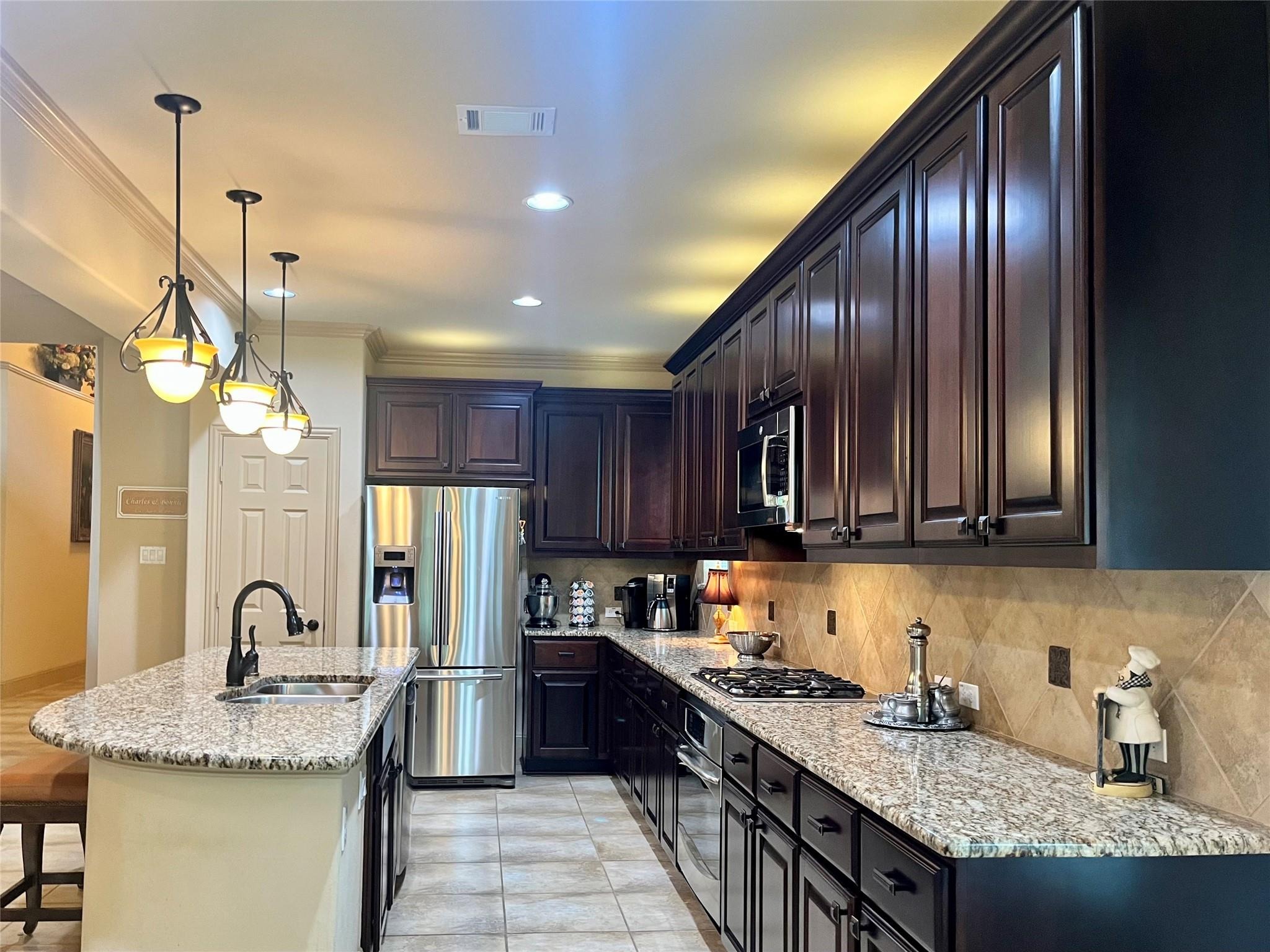 Sheephorn Ct, Magnolia, TX 77354 #1