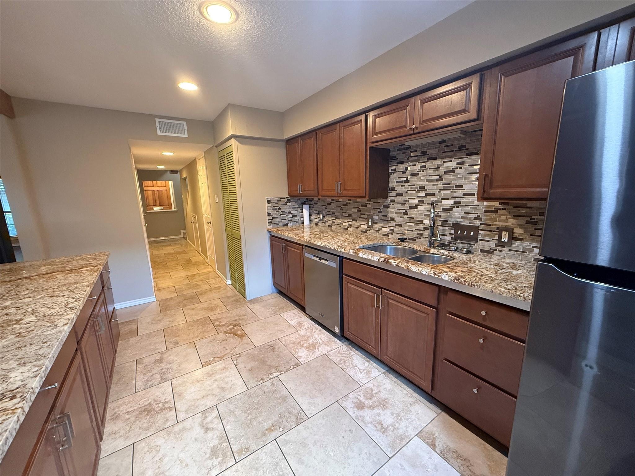 Trail Hollow Dr, Houston, TX 77079 #1