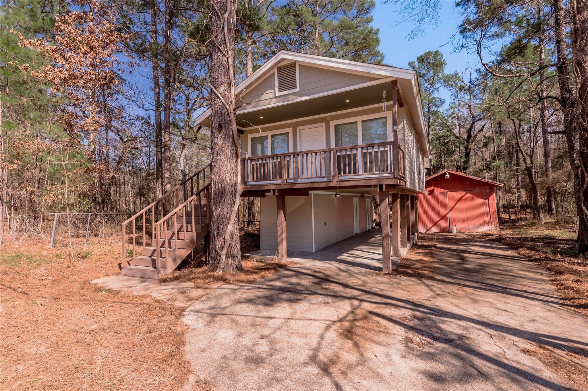 Hickory Bnd, Huntsville, TX 77320