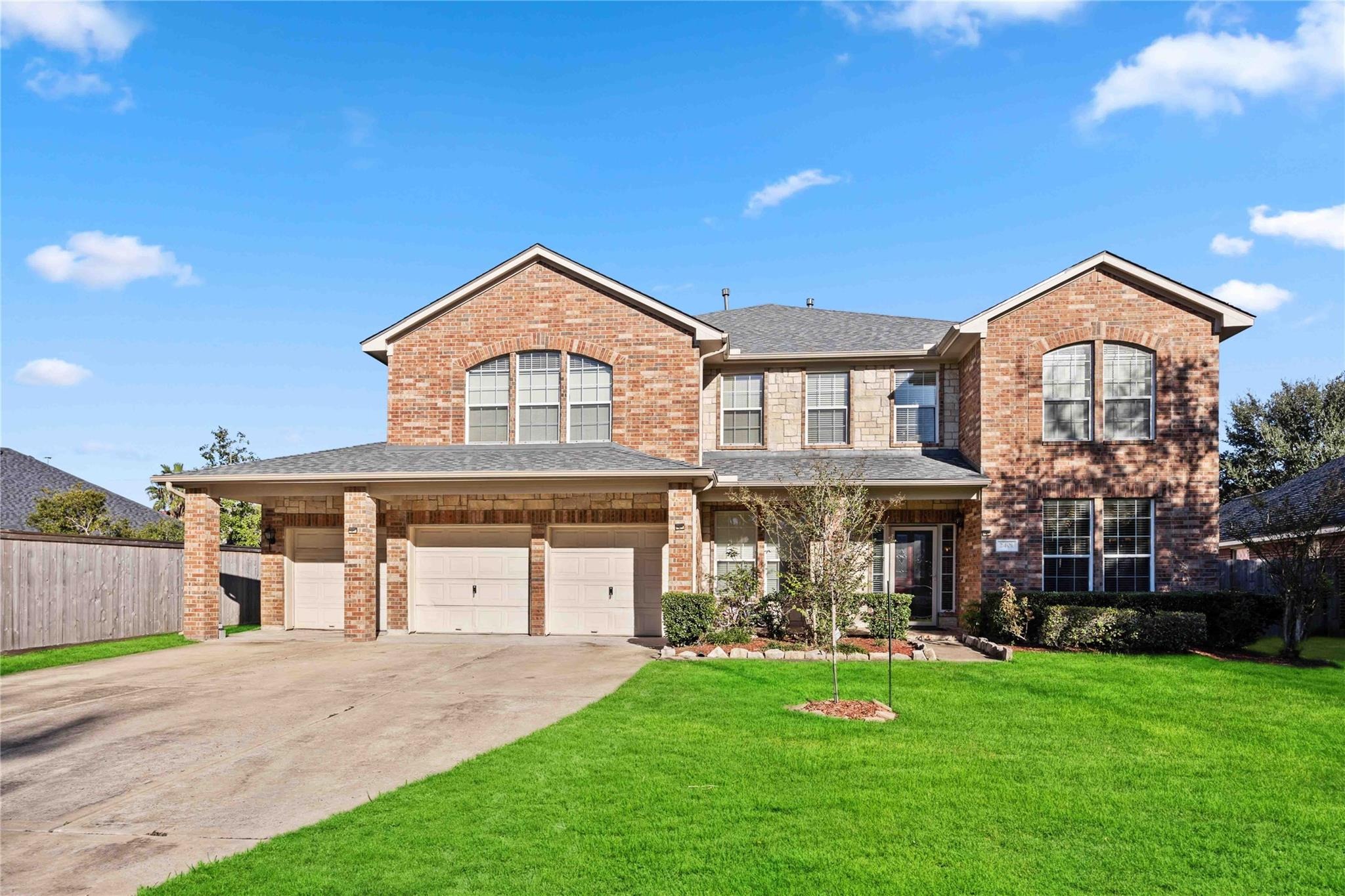 Sail Port St, Pearland, TX 77584