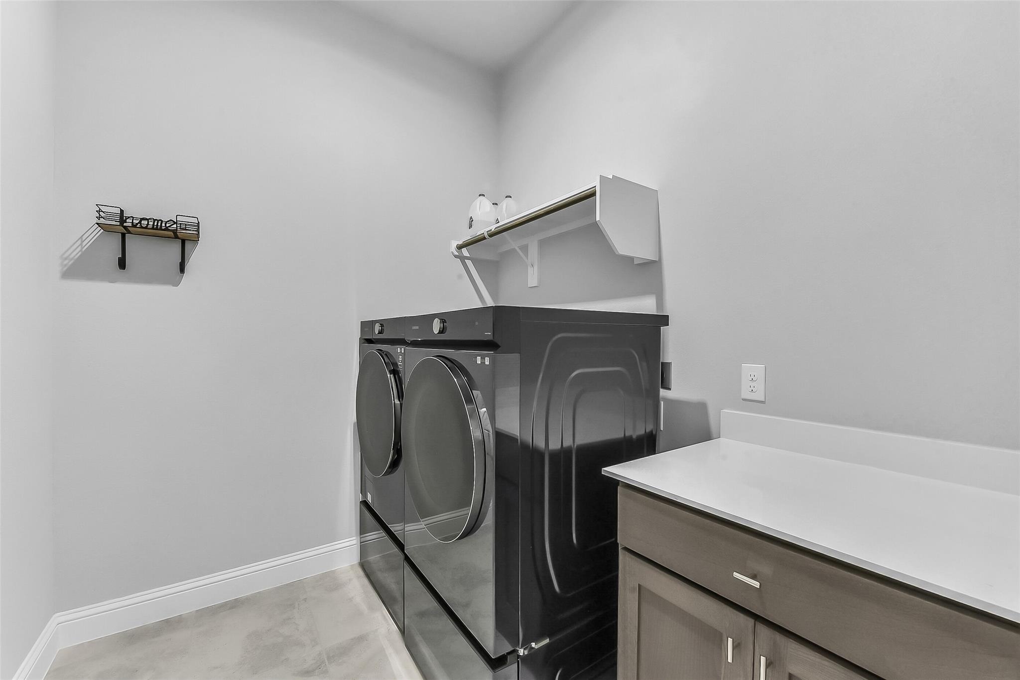 Carillon Forest Dr, Humble, TX 77346 #1