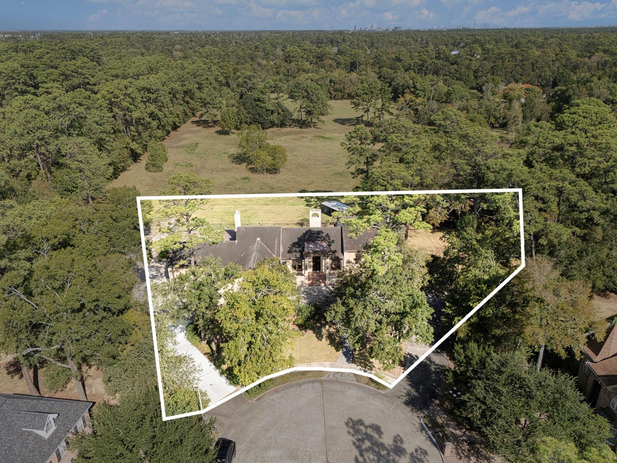 Del Oro Ct, Baytown, TX 77521 #1