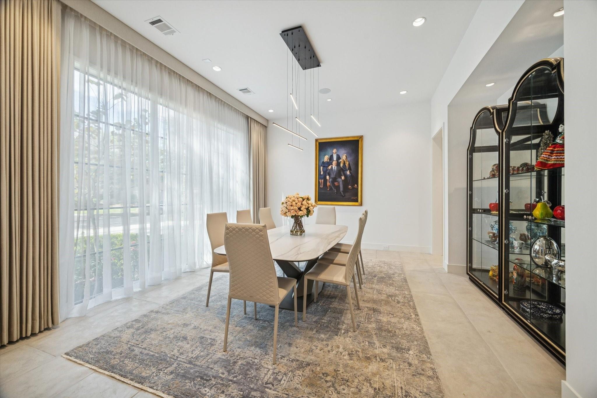 Cowan Dr, Houston, TX 77007 #1