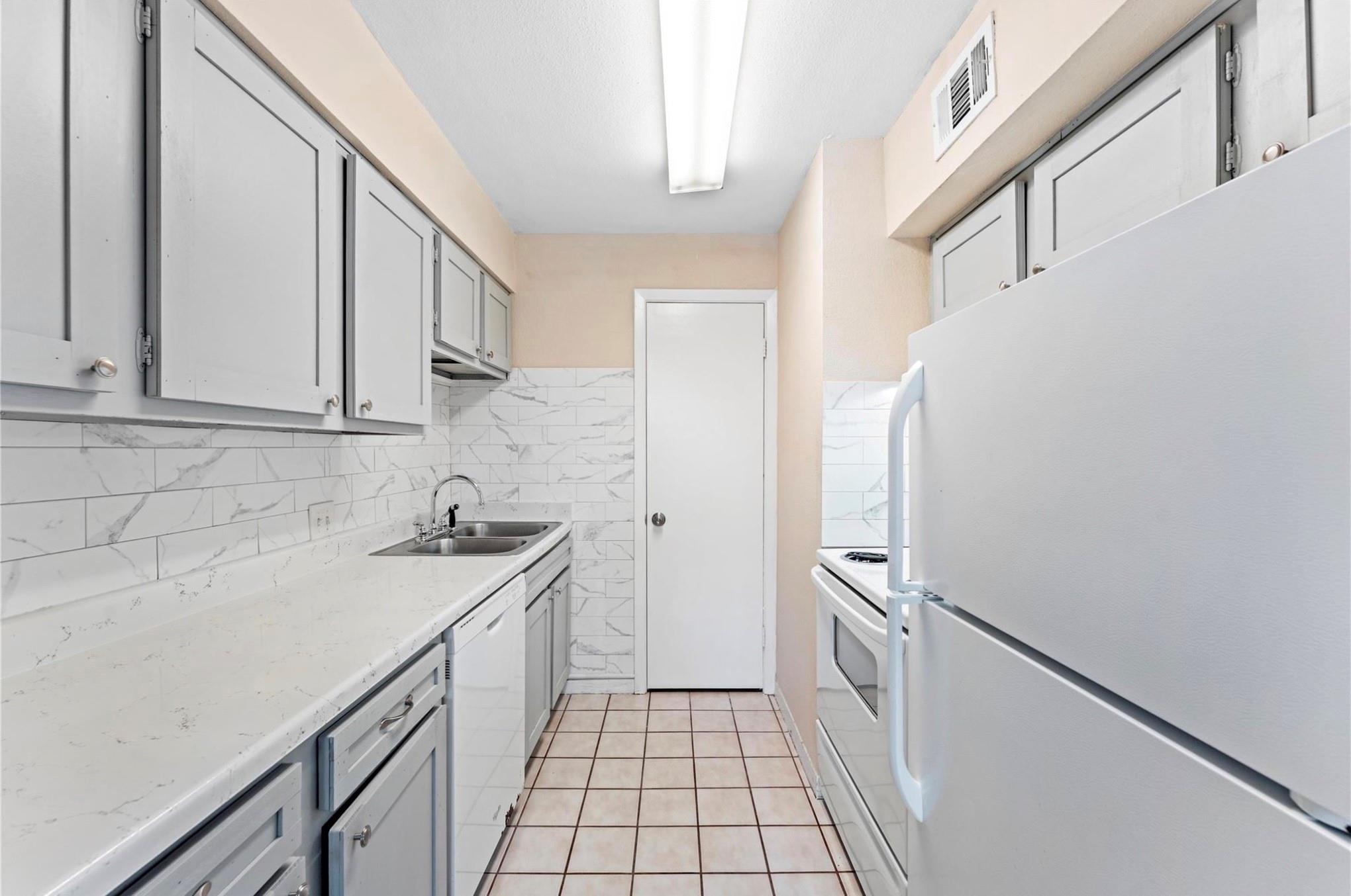 Burke Rd, Pasadena, TX 77504 #1