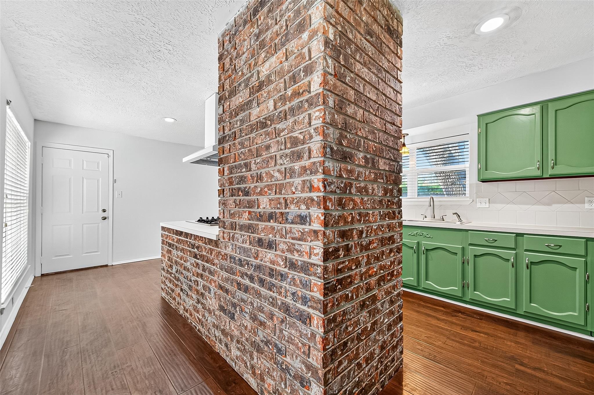 Aste Ln, Houston, TX 77065 #1