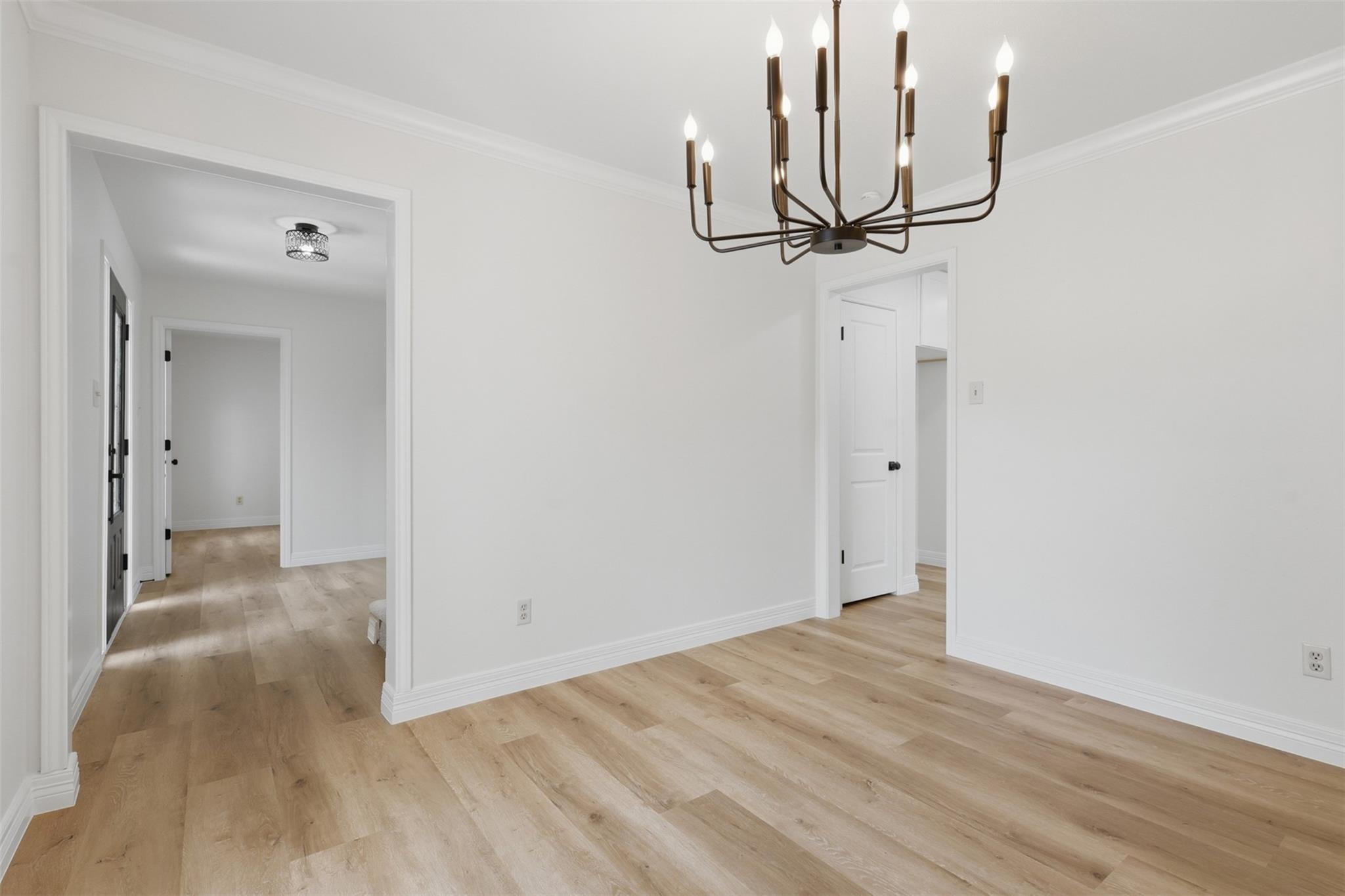 Mill Point Dr, Houston, TX 77059 #1