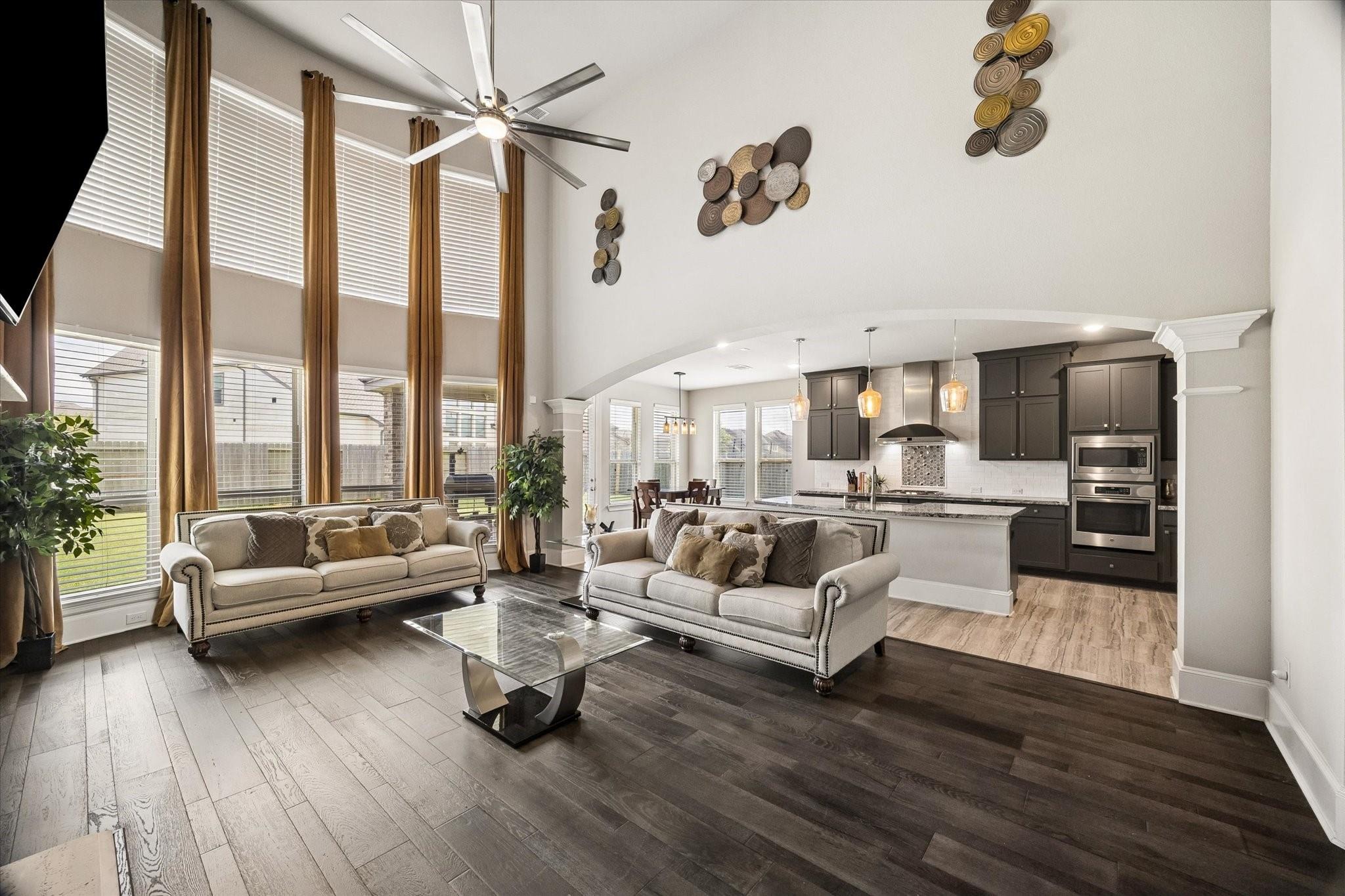 Sapphire Pines Ln, Richmond, TX 77469