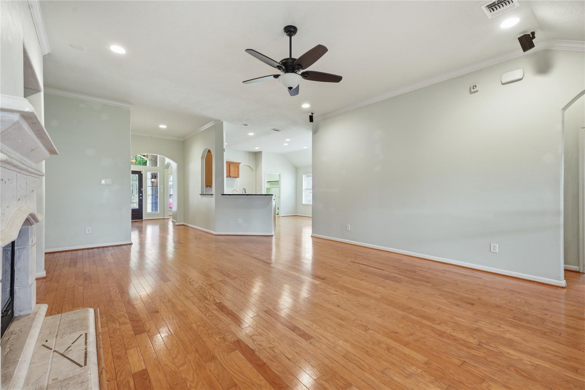 Flat Creek Dr, Pearland, TX 77584 #1