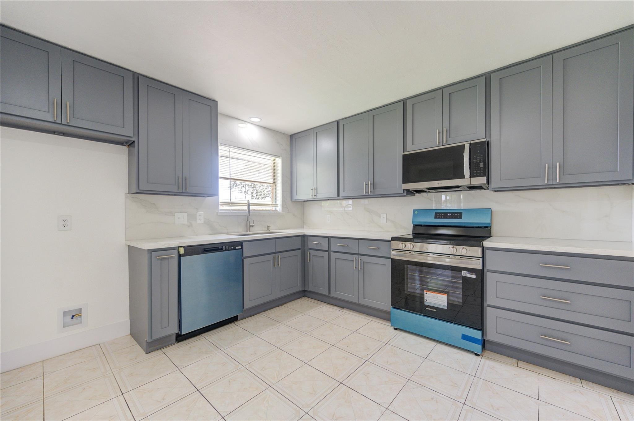 Wilmerdean St, Houston, TX 77061 #1