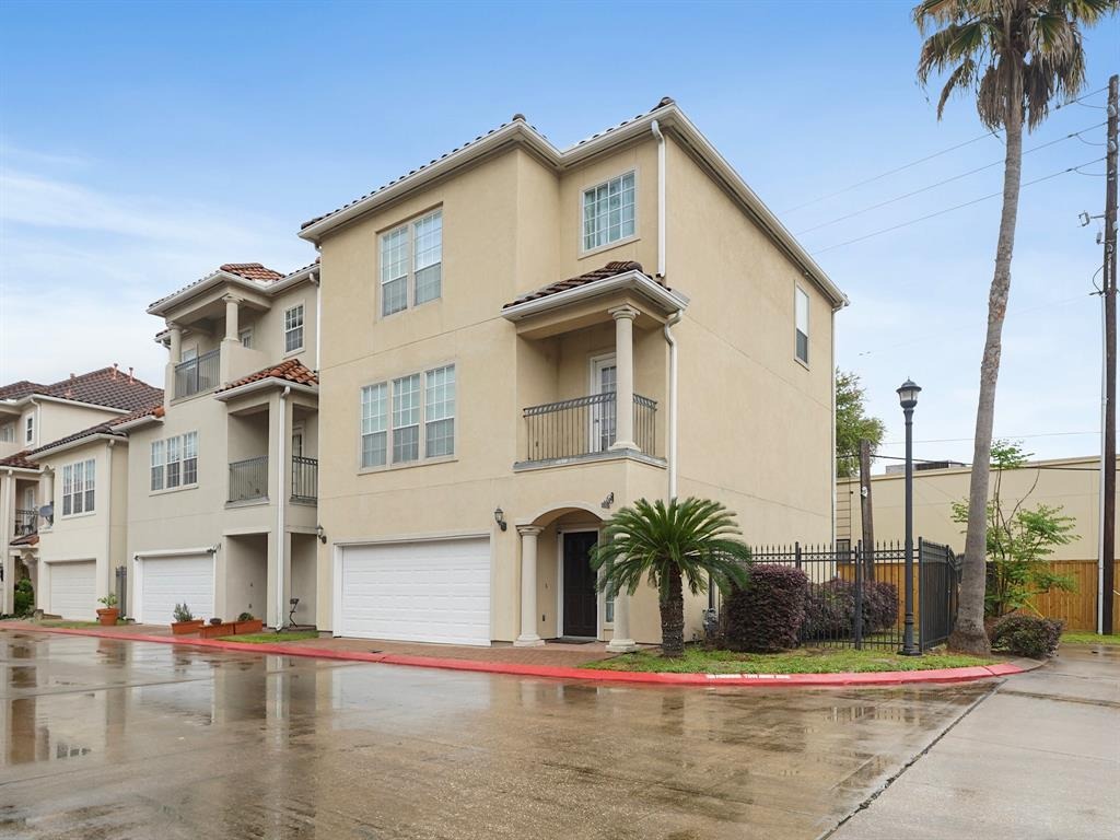 Harmony Cv, Houston, TX 77036