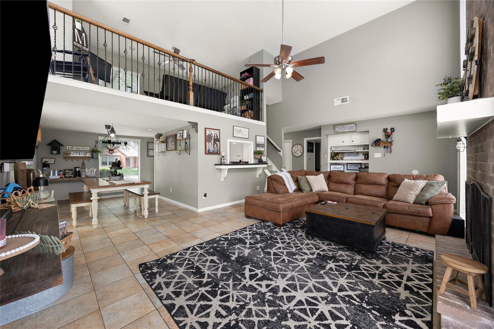 20th Ave, Texas City, TX 77590 #1