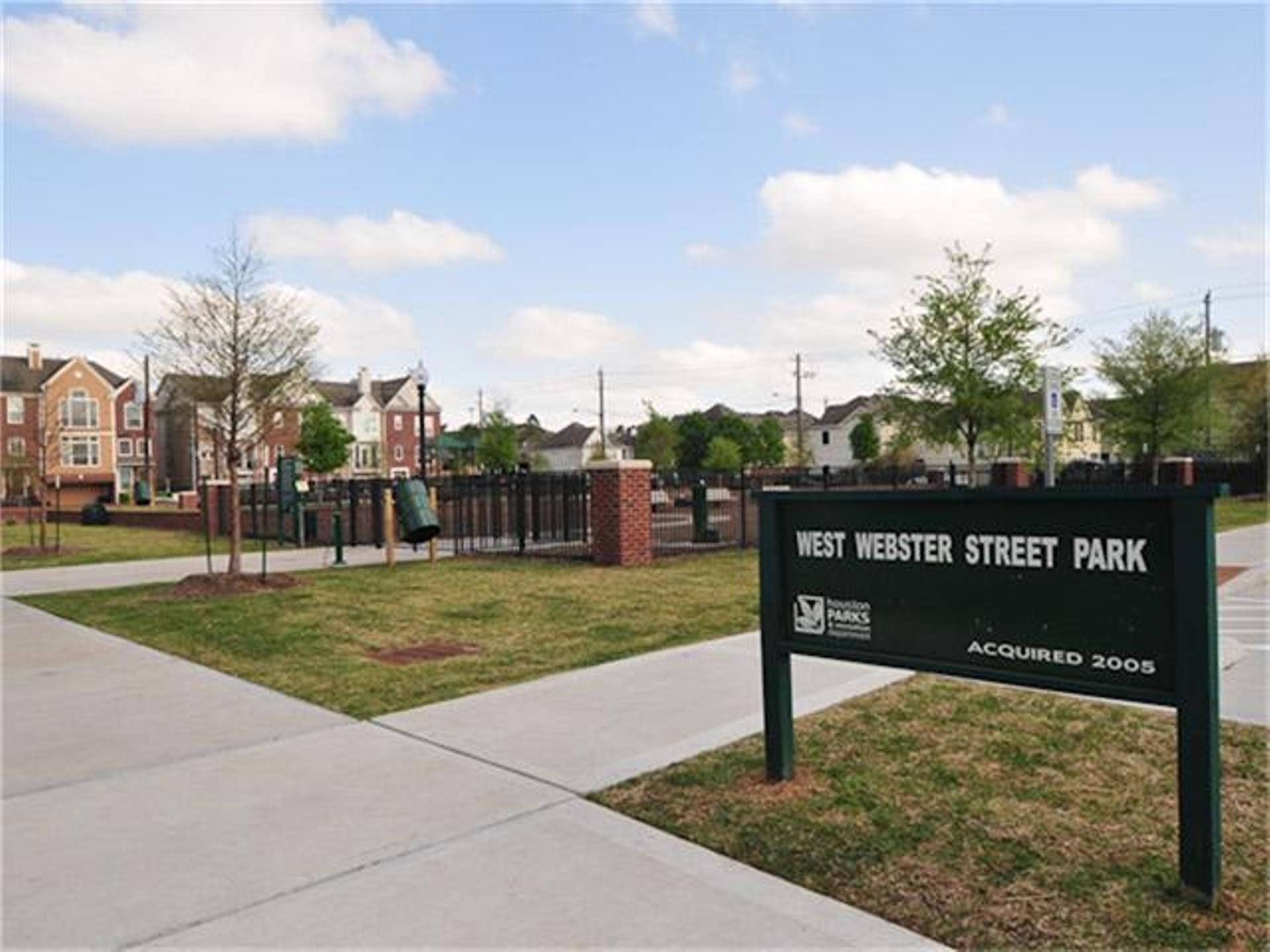 Gillette St, Houston, TX 77006 #1