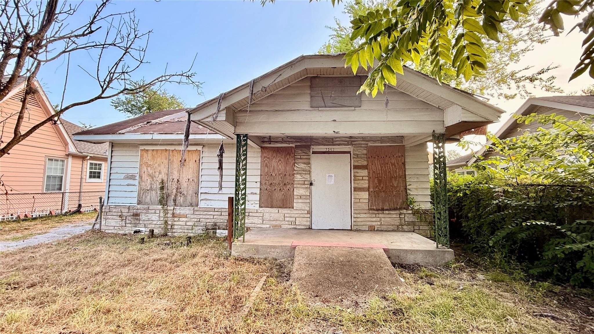 Rusk St, Houston, TX 77011