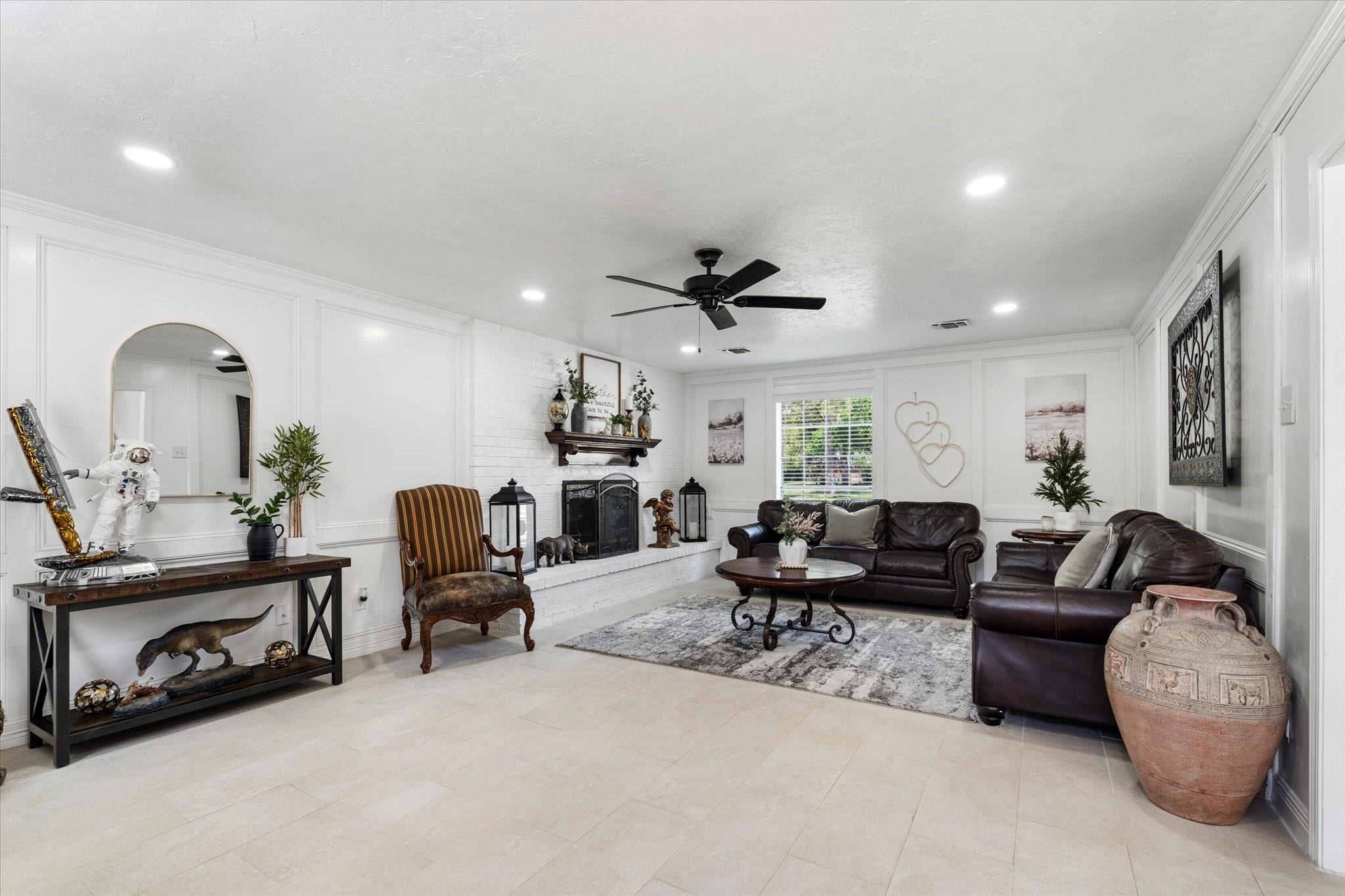 Mauna Loa Ln, Houston, TX 77040 #1